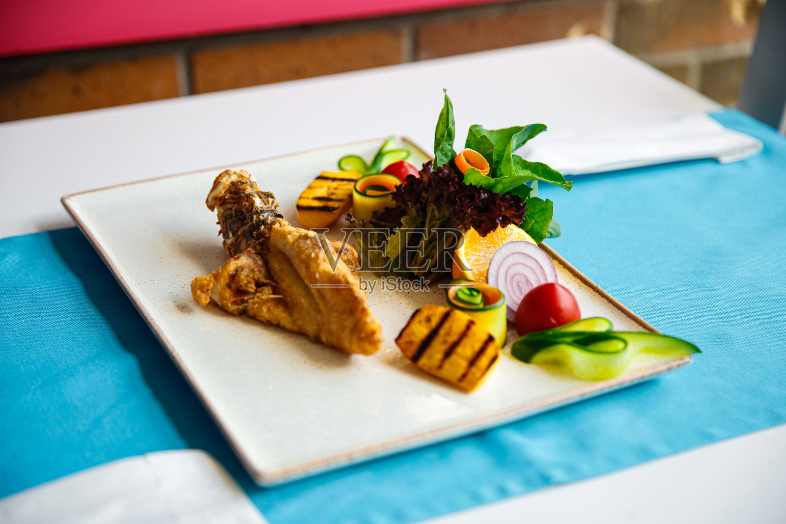 〇狮子鱼菜单
煮狮子鱼菜单-狮子鱼- pimiaslan balığı照片摄影图片