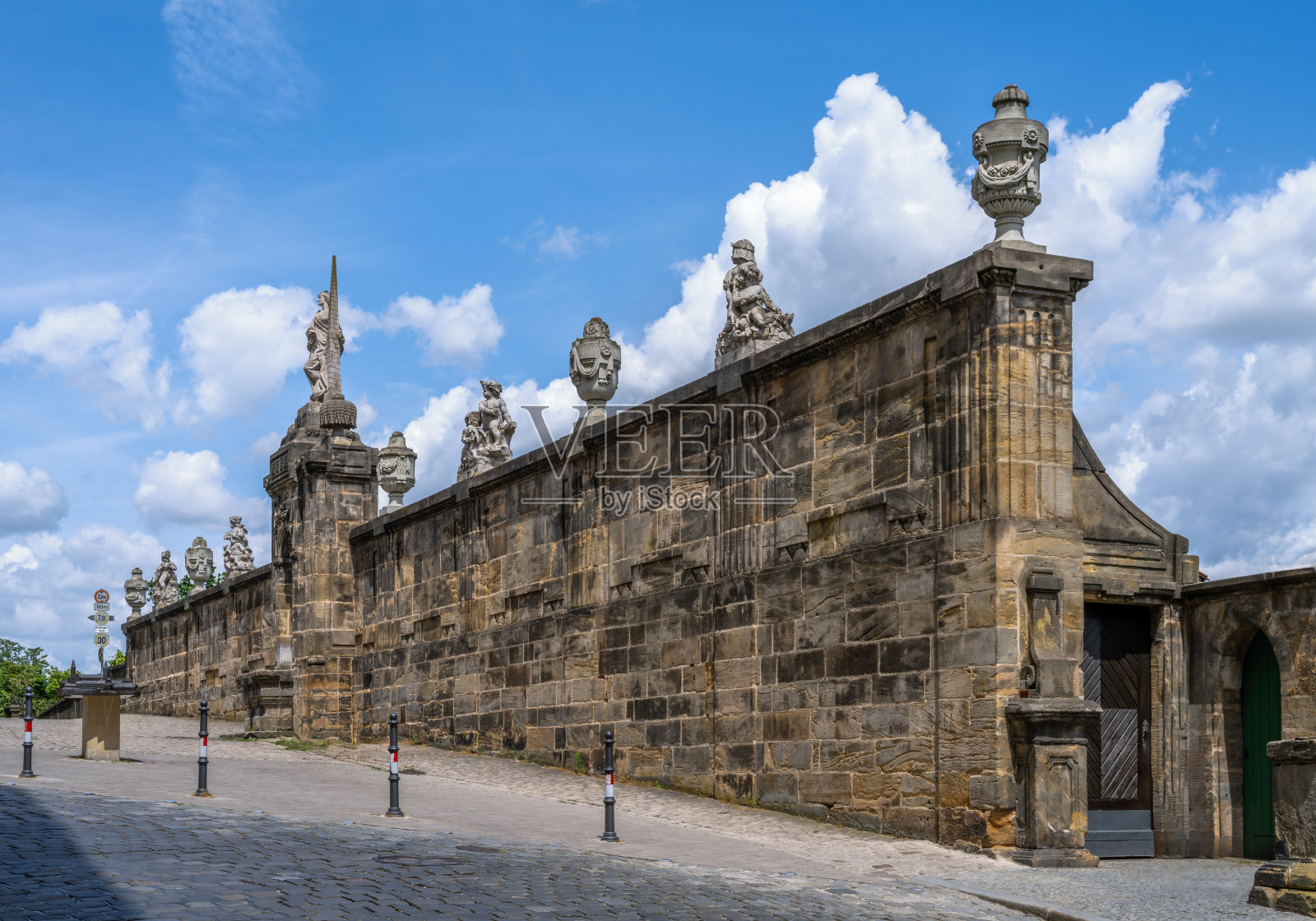 班贝格大教堂广场的历史城墙照片摄影图片