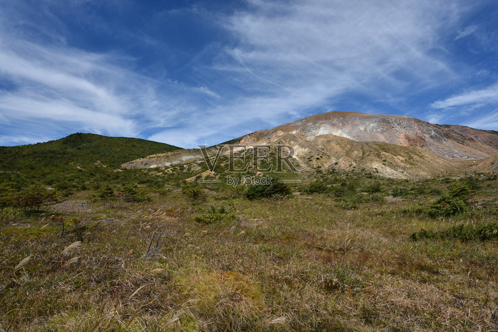 攀登日本福岛的伊塞京山照片摄影图片