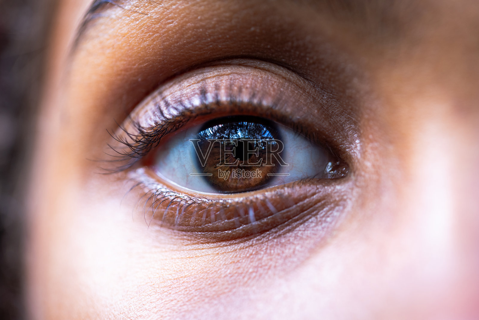 少女眼特写照片摄影图片