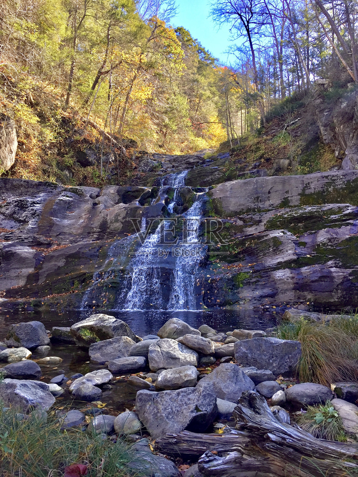 康涅狄格州的瀑布照片摄影图片