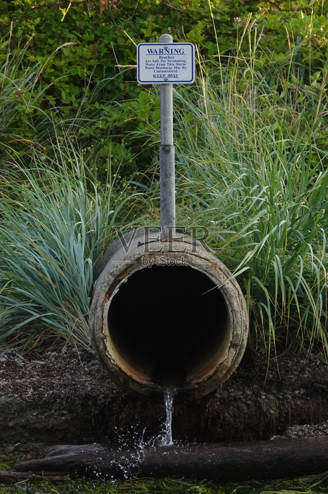 排水管道照片摄影图片