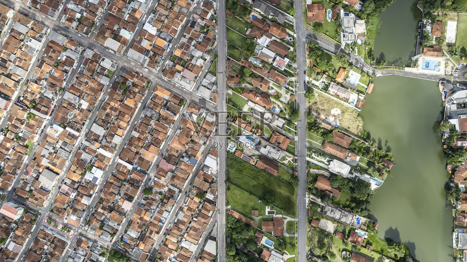 豪华公寓旁边的周边社区照片摄影图片