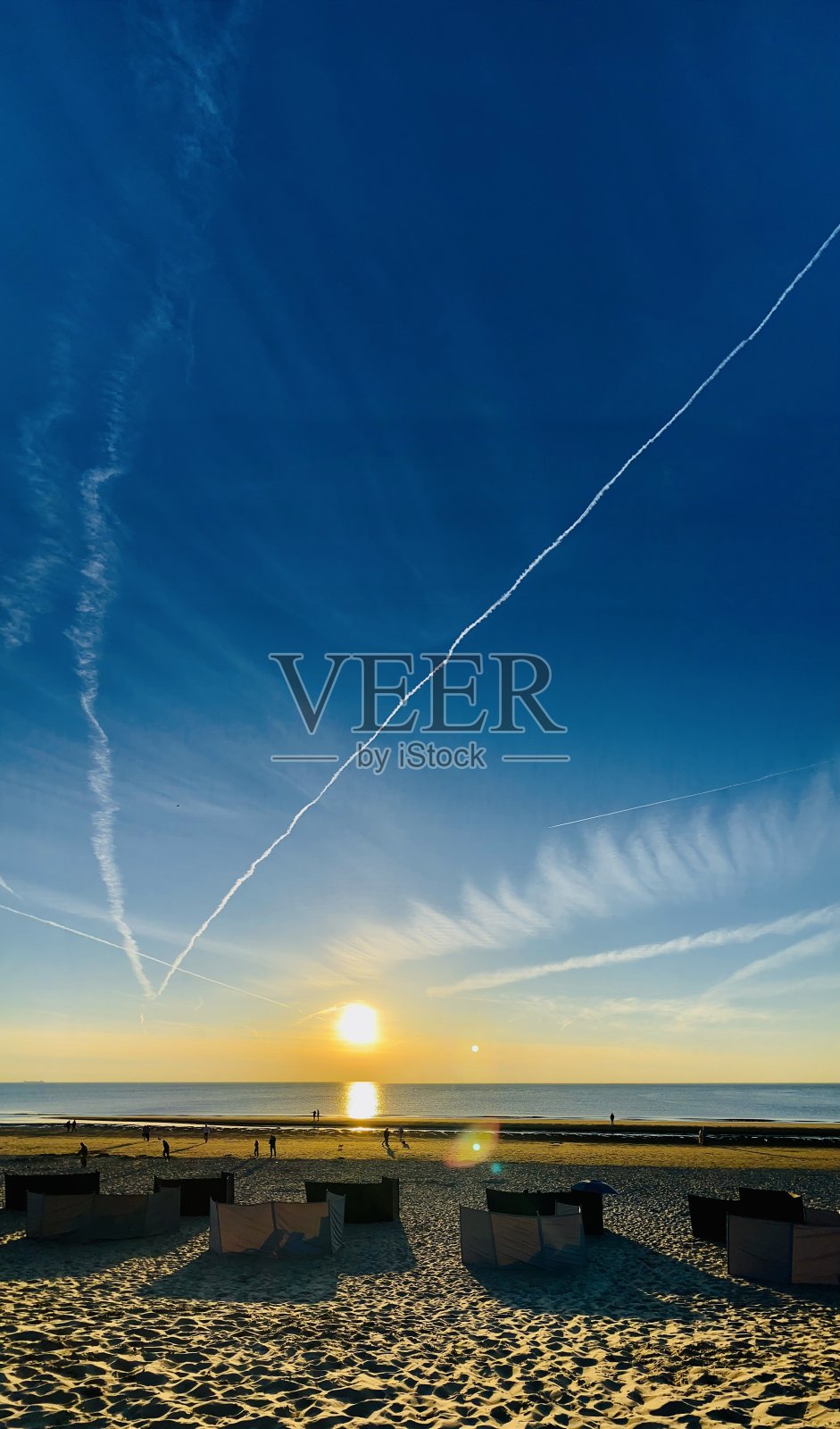 斜线晚霞照片摄影图片