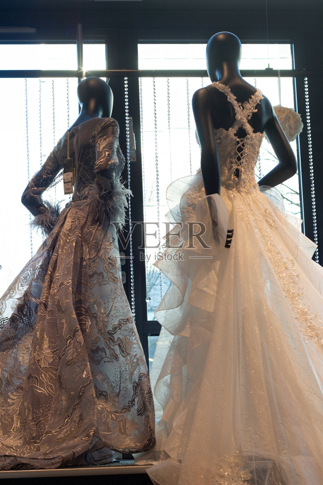 婚纱礼服照片摄影图片