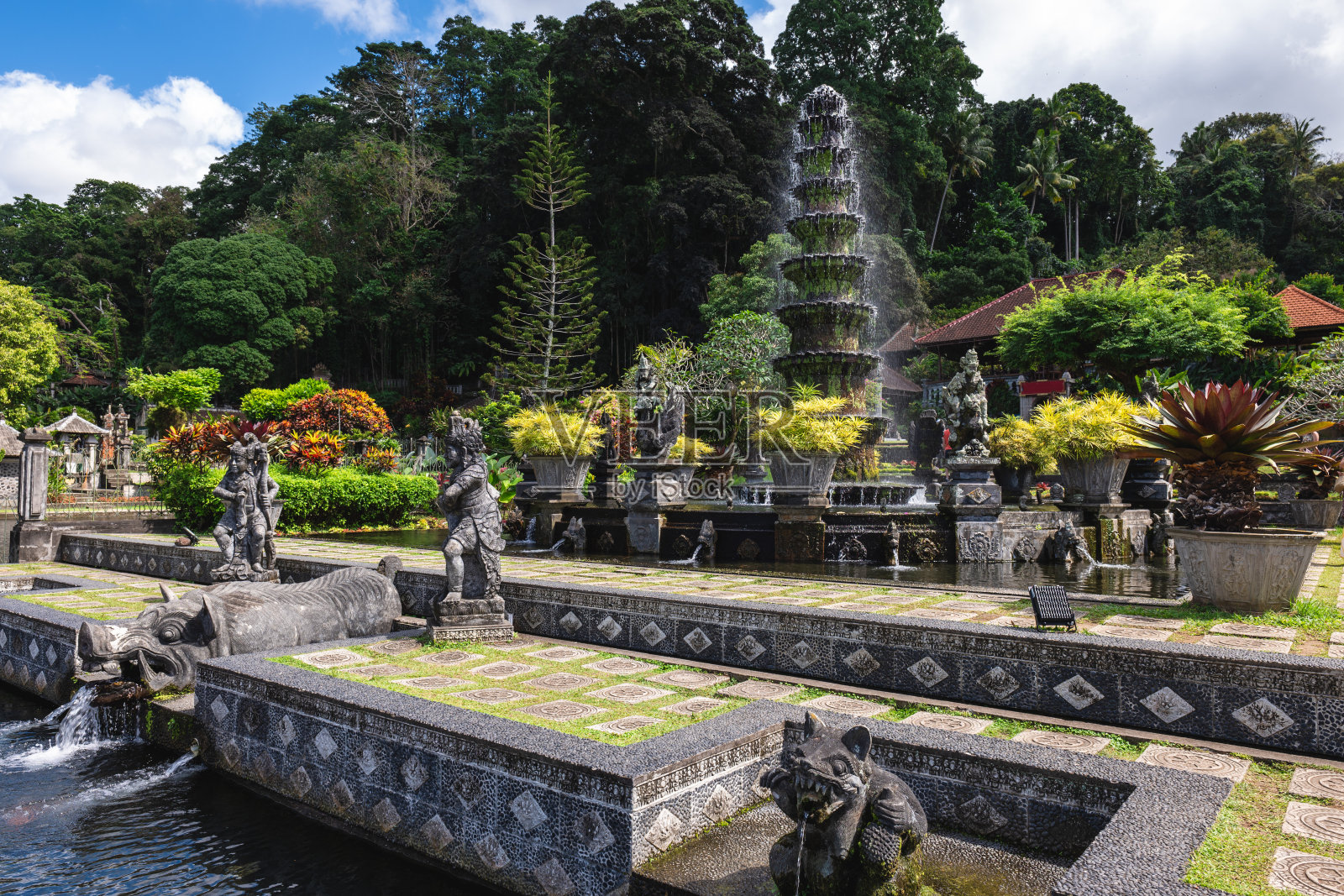 印度尼西亚巴厘岛东部的提尔塔Gangga照片摄影图片