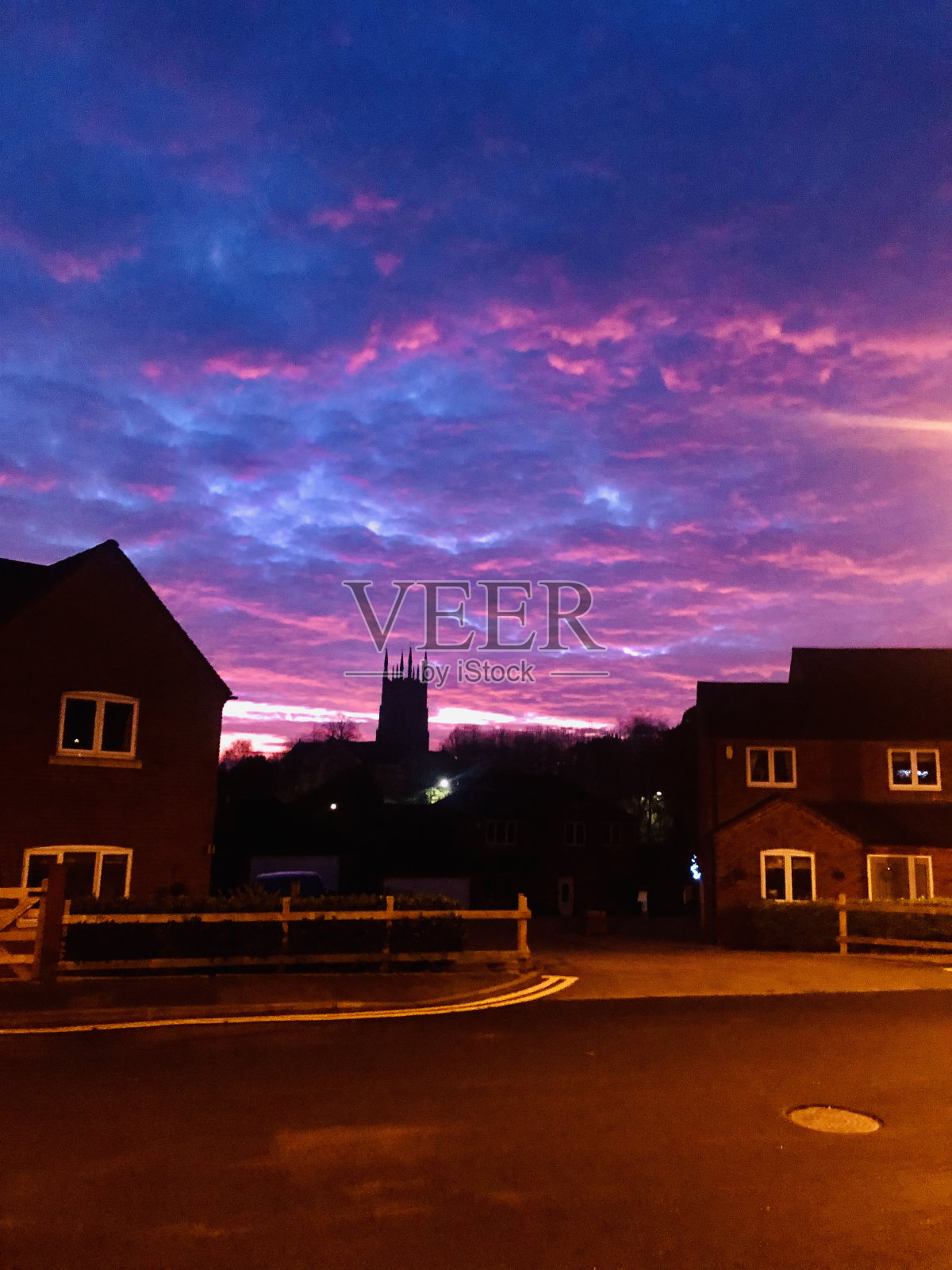 紫色的天空照片摄影图片