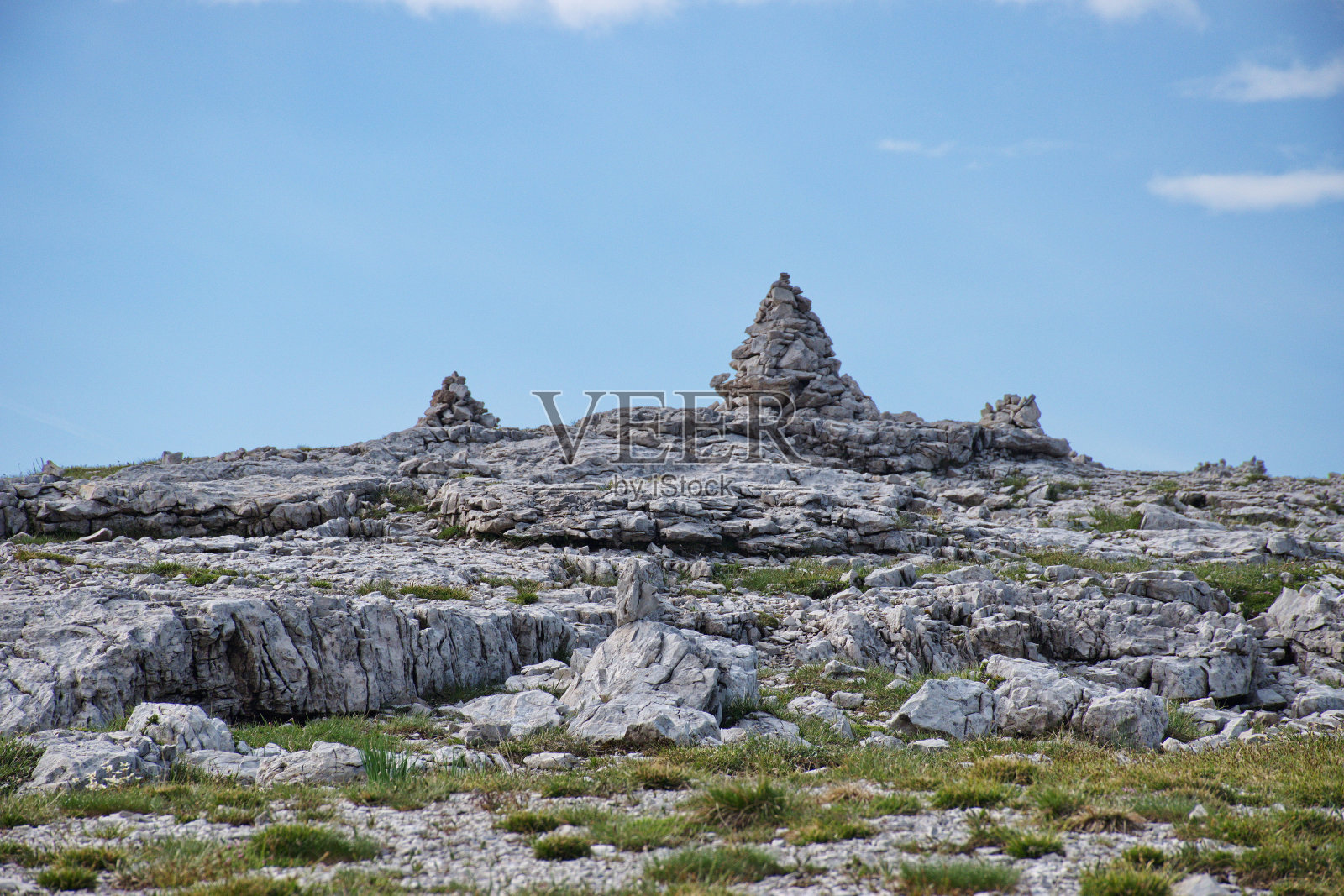 白云石山脉风景优美照片摄影图片