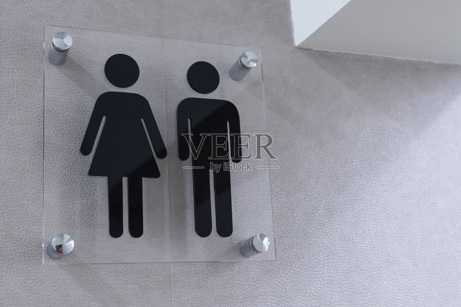 厕所图标或标志在公共厕所，厕所标志，厕所概念照片摄影图片