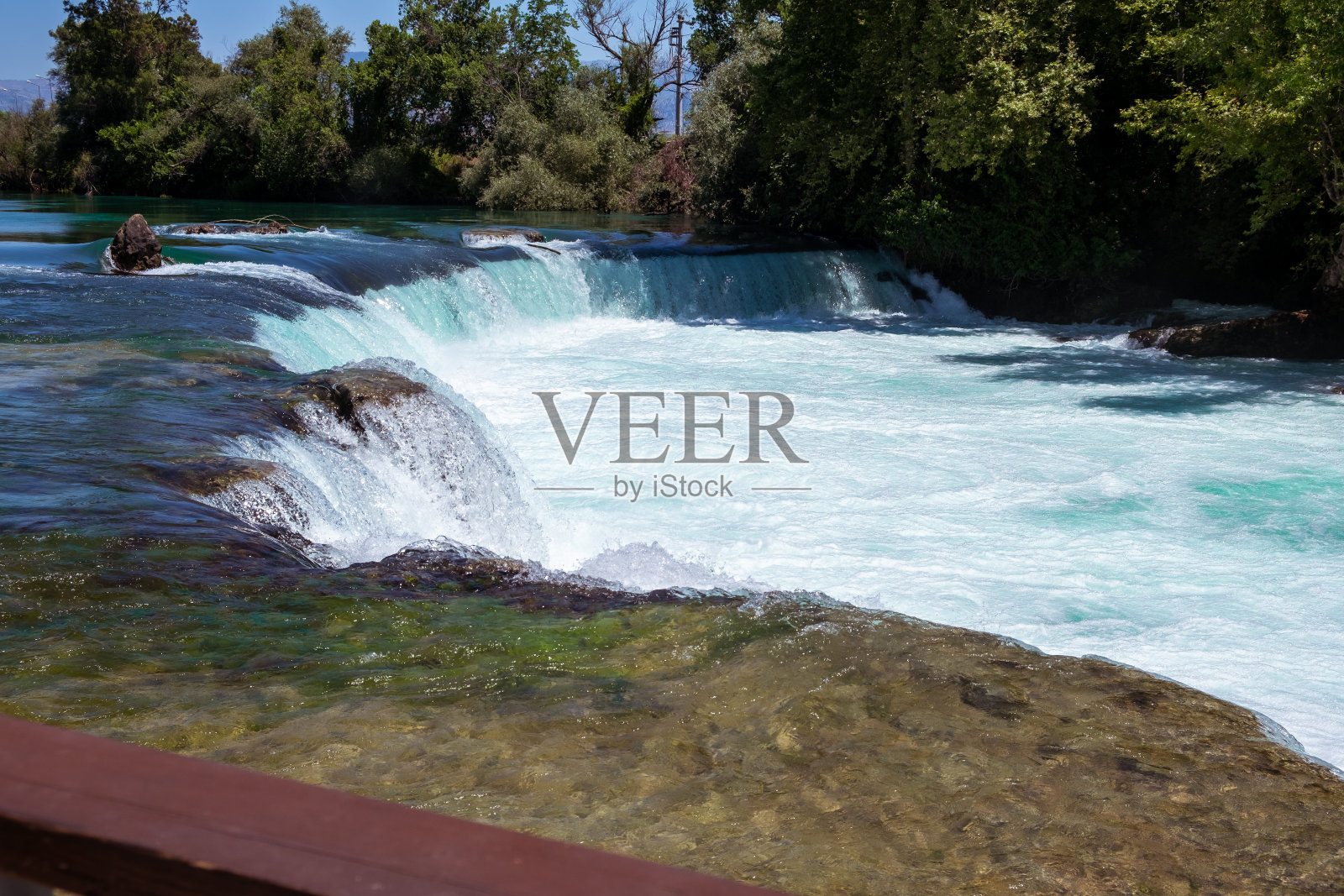 马纳夫加特瀑布马纳夫加特河位于塞德市附近照片摄影图片