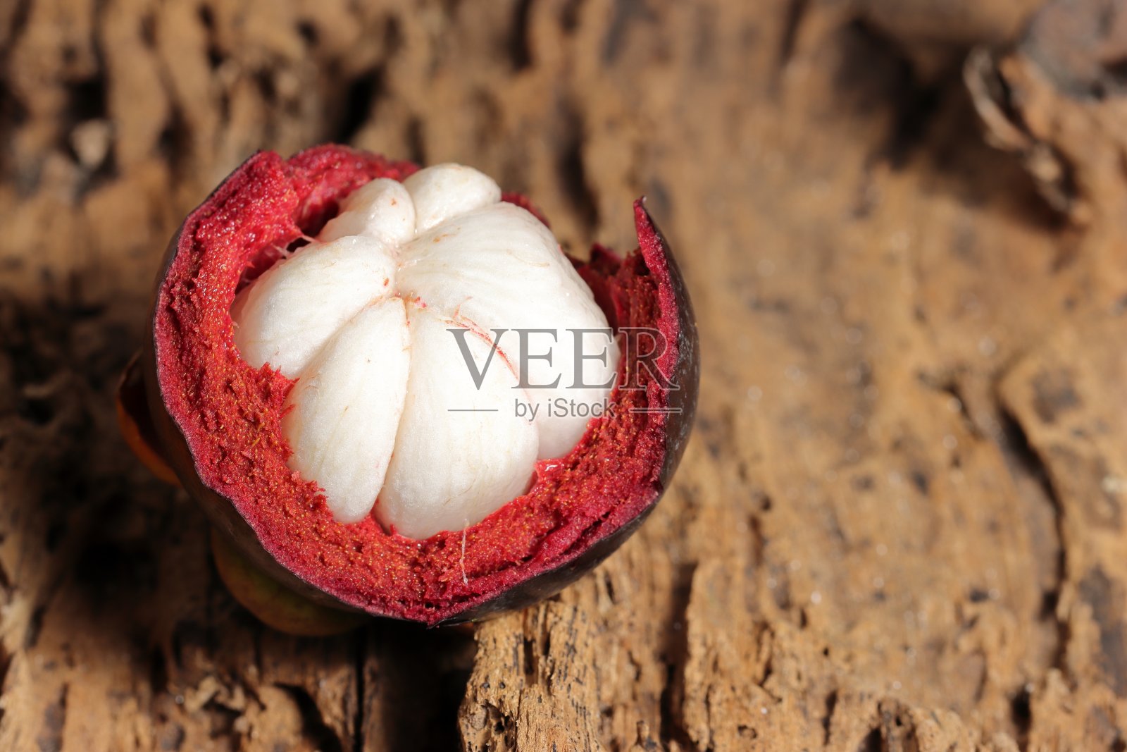 山竹果与美味的核。甜的水果。防癌水果照片摄影图片