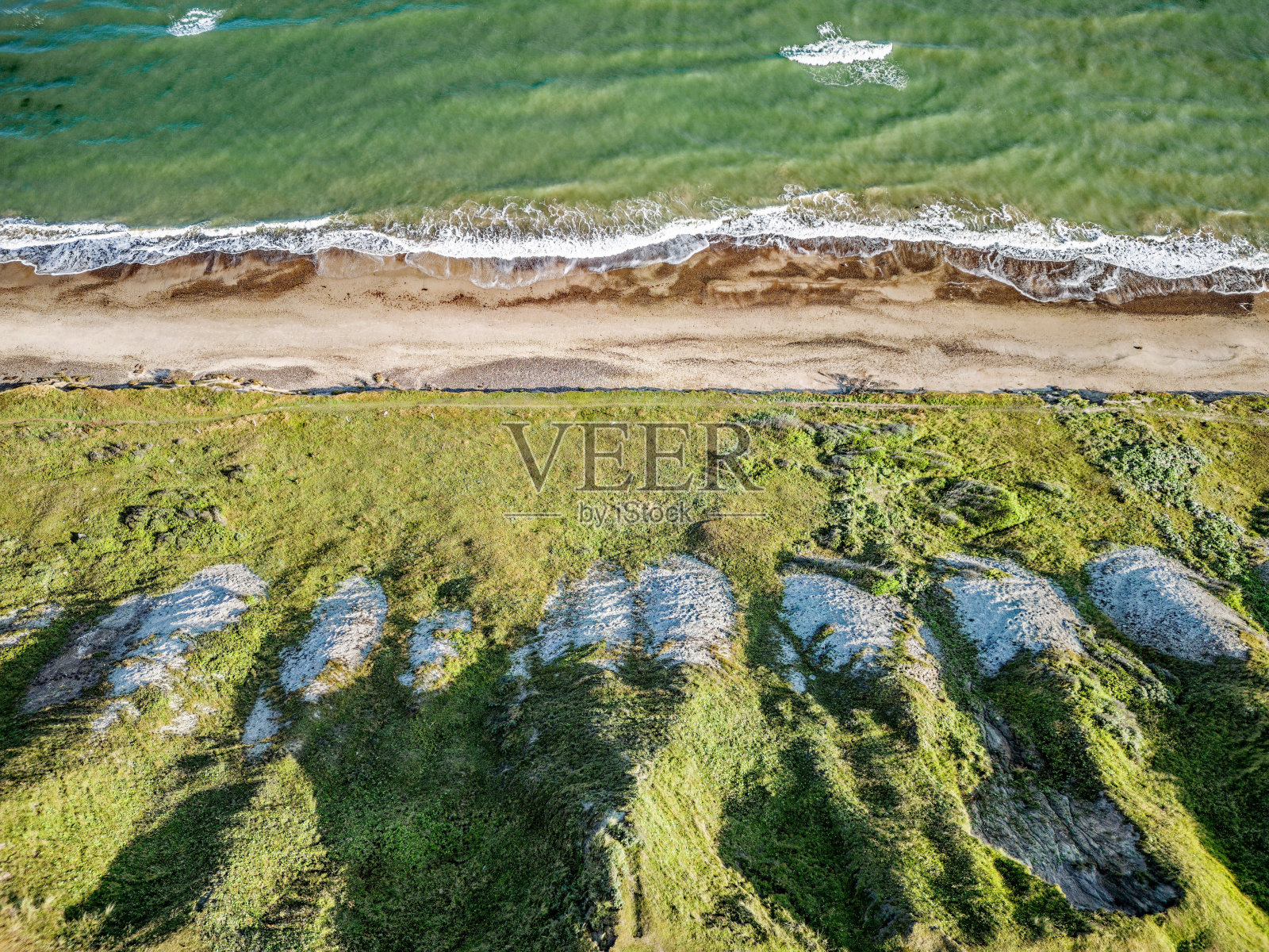 丹麦乡村的sinklovene天然悬崖海坡现象照片摄影图片