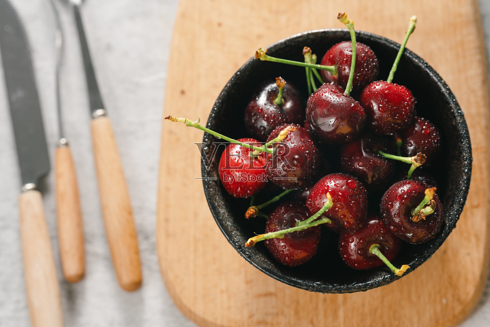 阳光下的樱桃照片摄影图片