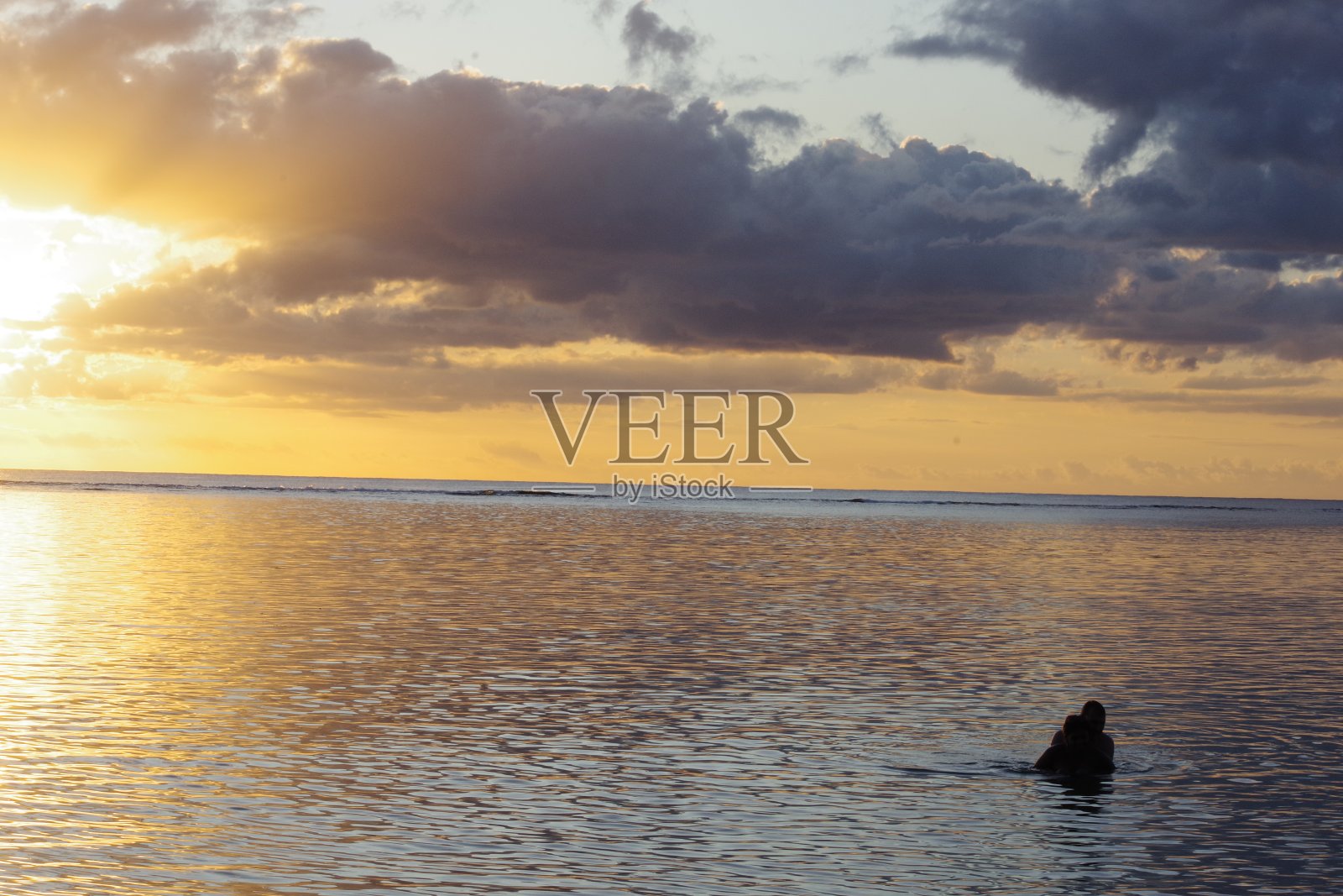 夕阳西下照片摄影图片