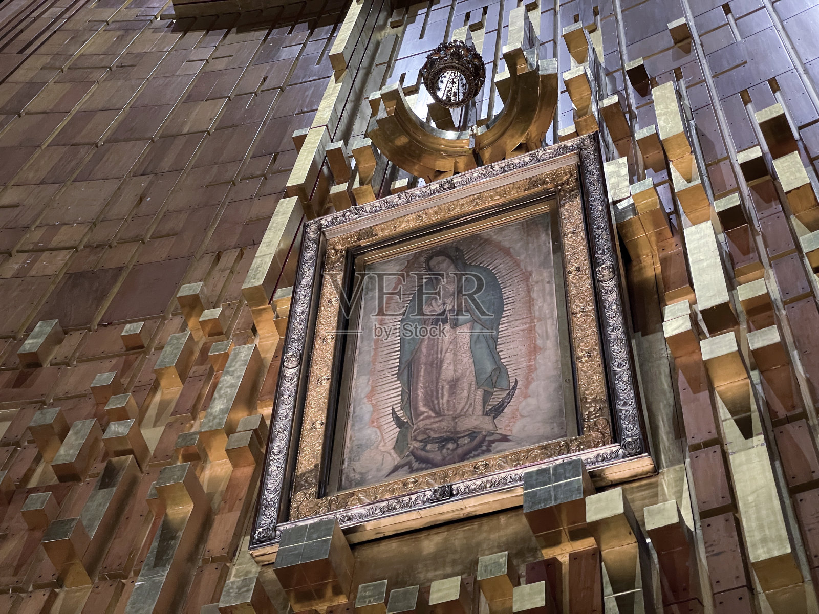 墨西哥城瓜达卢佩大教堂里的瓜达卢佩圣母的原始图像照片摄影图片