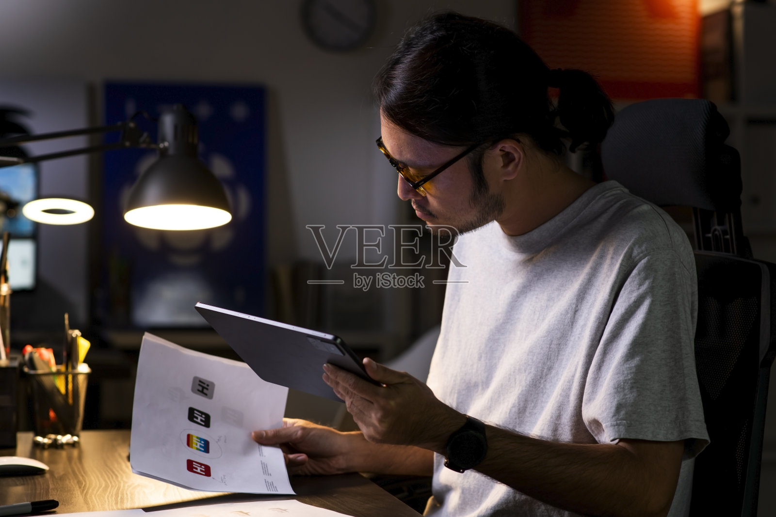 平面设计师照片摄影图片