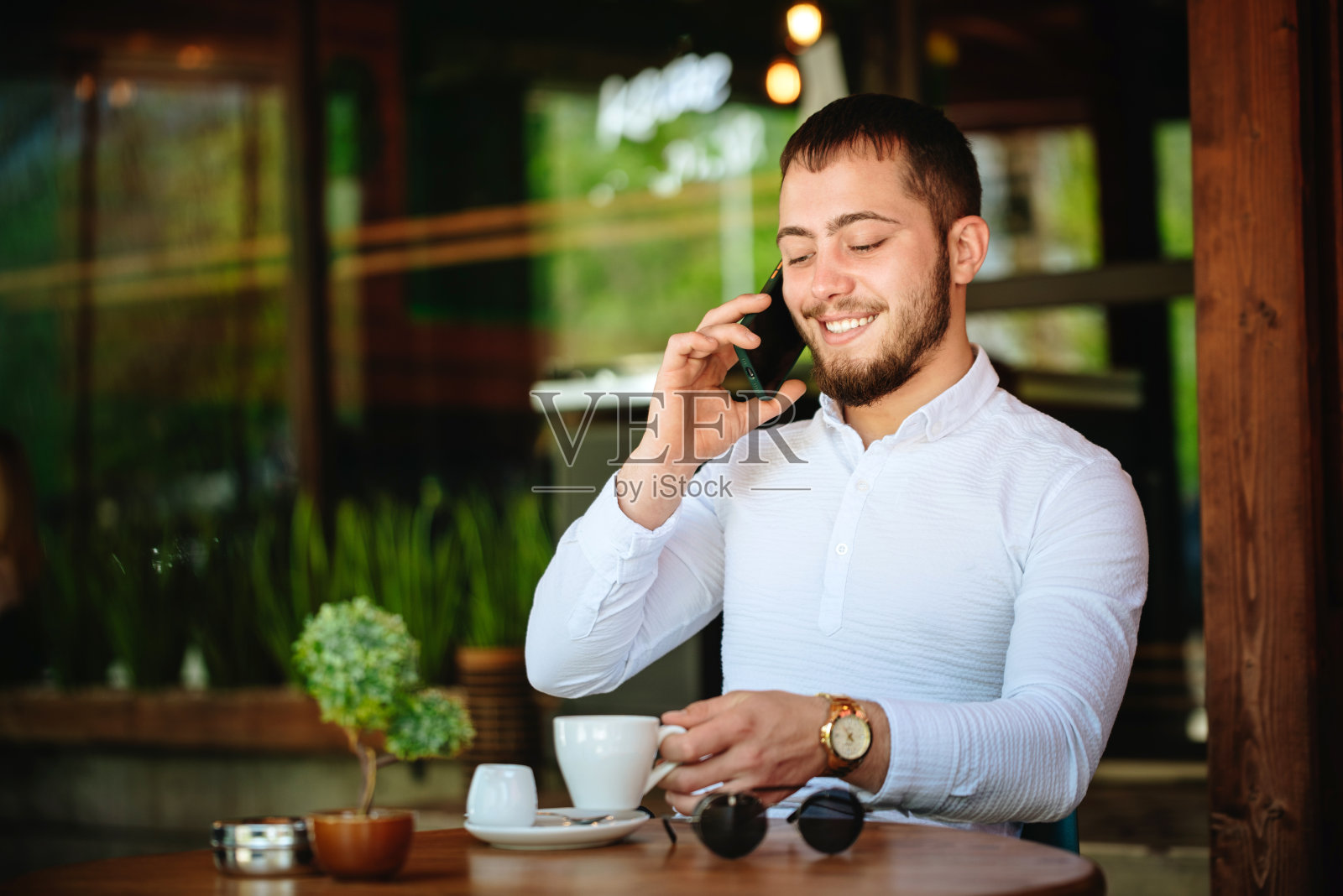 男人的生活方式。照片摄影图片