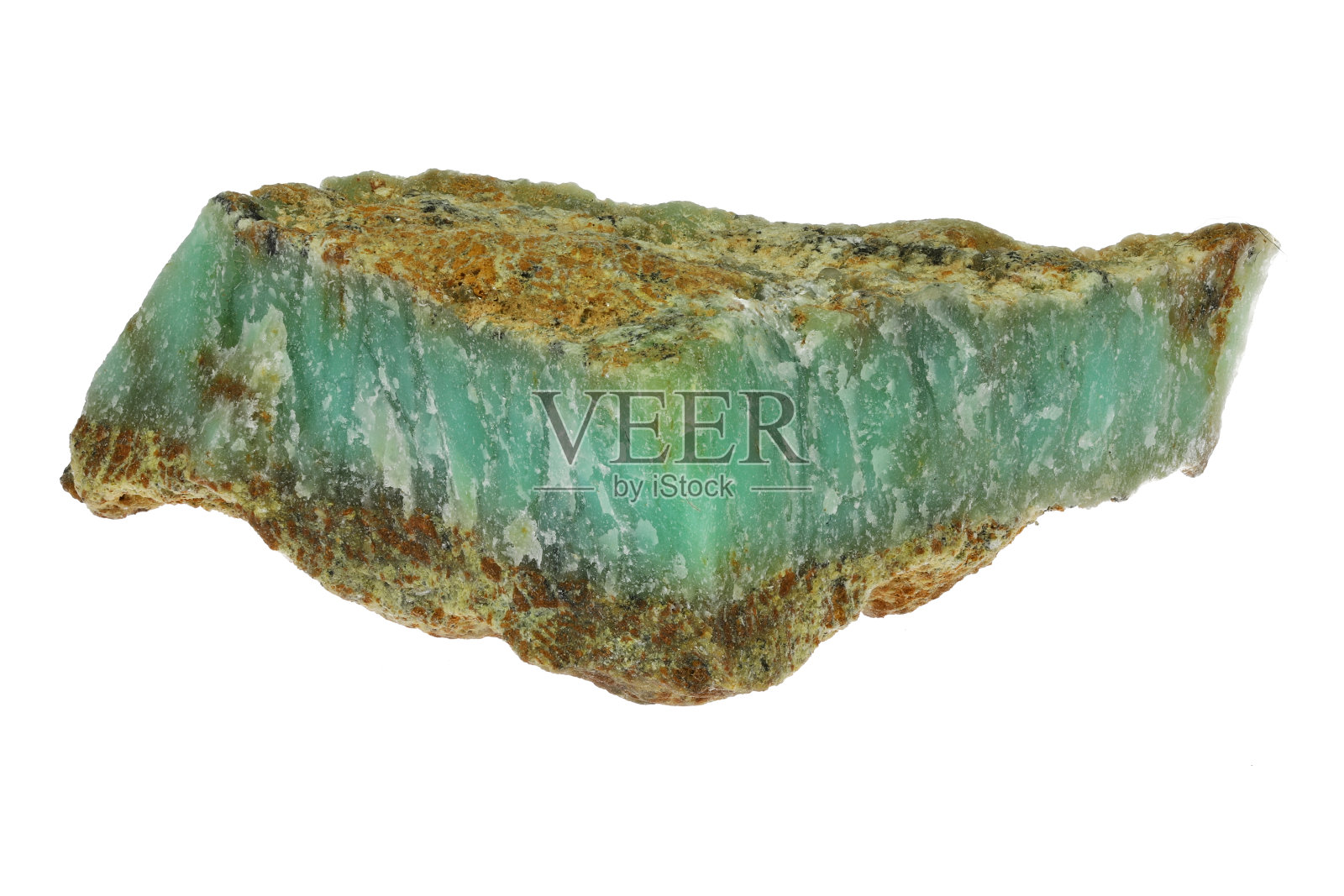 产自坦桑尼亚的绿铜矿照片摄影图片