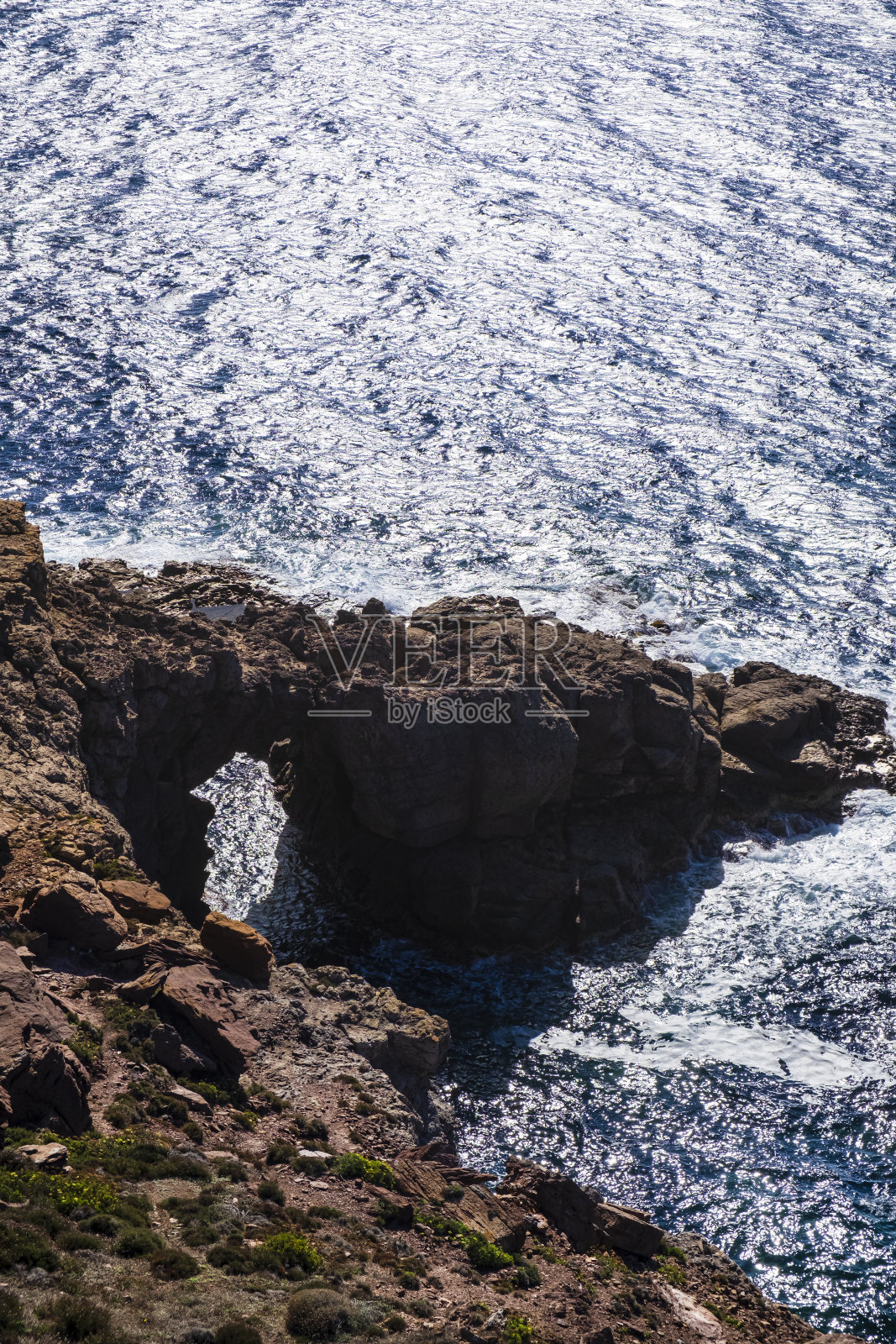 意大利撒丁岛圣安提奥科岛上的吻之门照片摄影图片