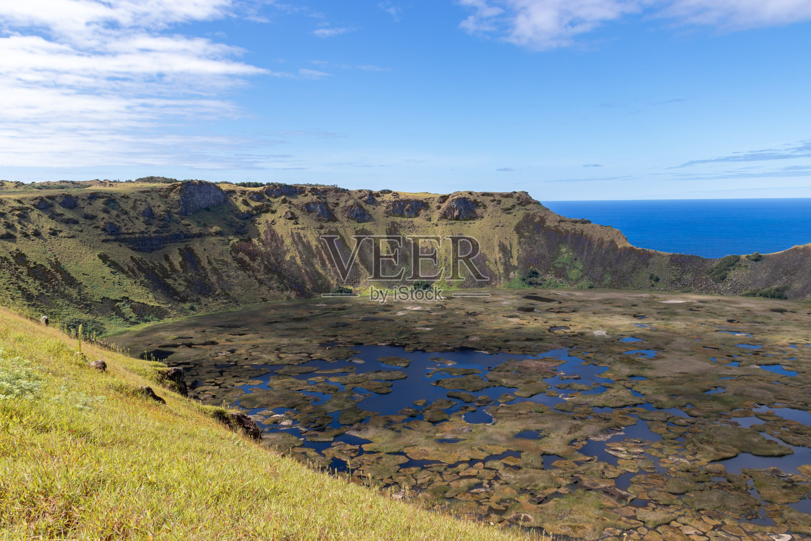 复活节岛的拉诺考火山照片摄影图片