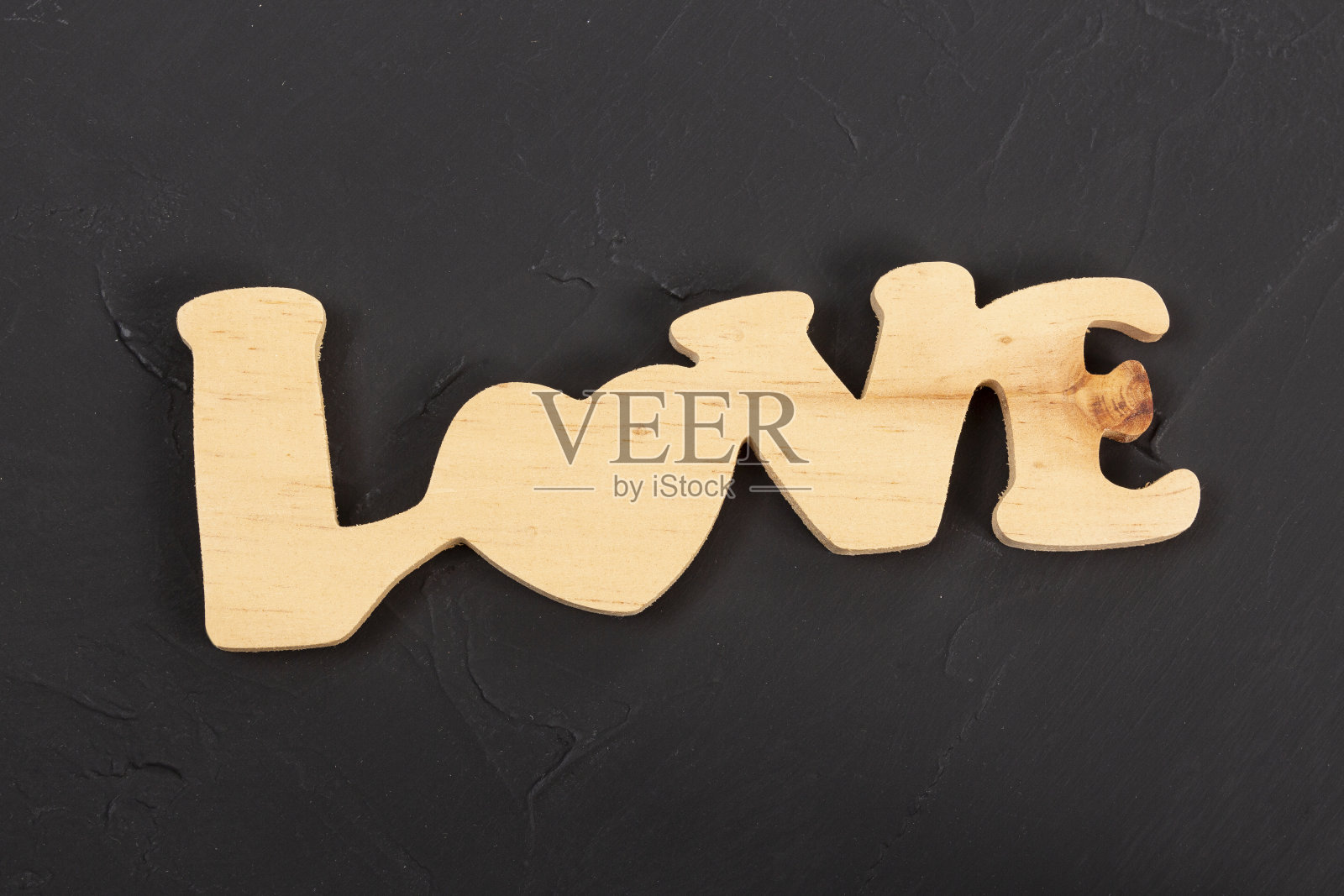 木头造的爱情;照片黑色纹理背景照片摄影图片