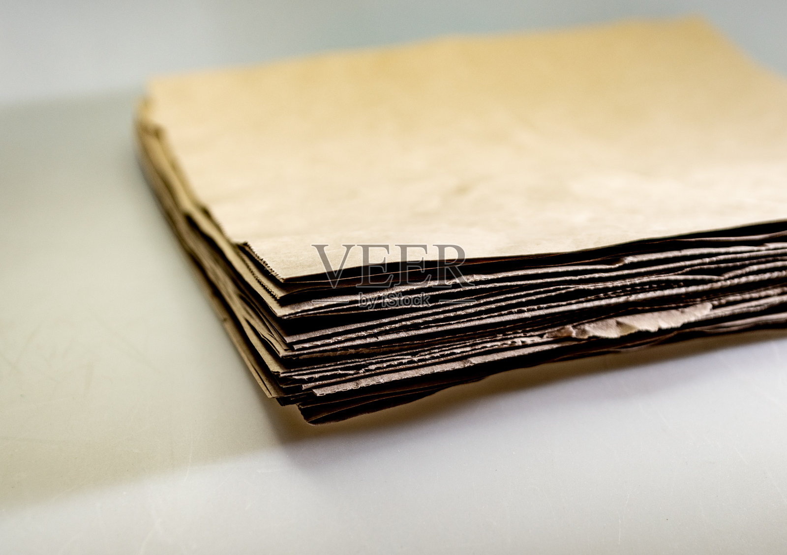 一堆旧包装纸照片摄影图片