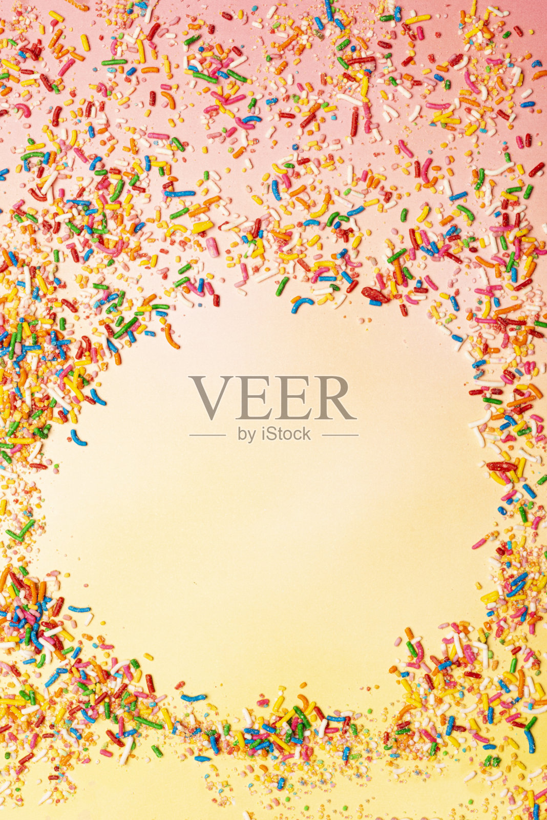 彩色背景与糖屑照片摄影图片