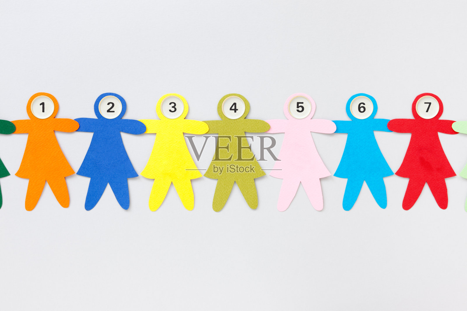 编号的女孩插画图片素材