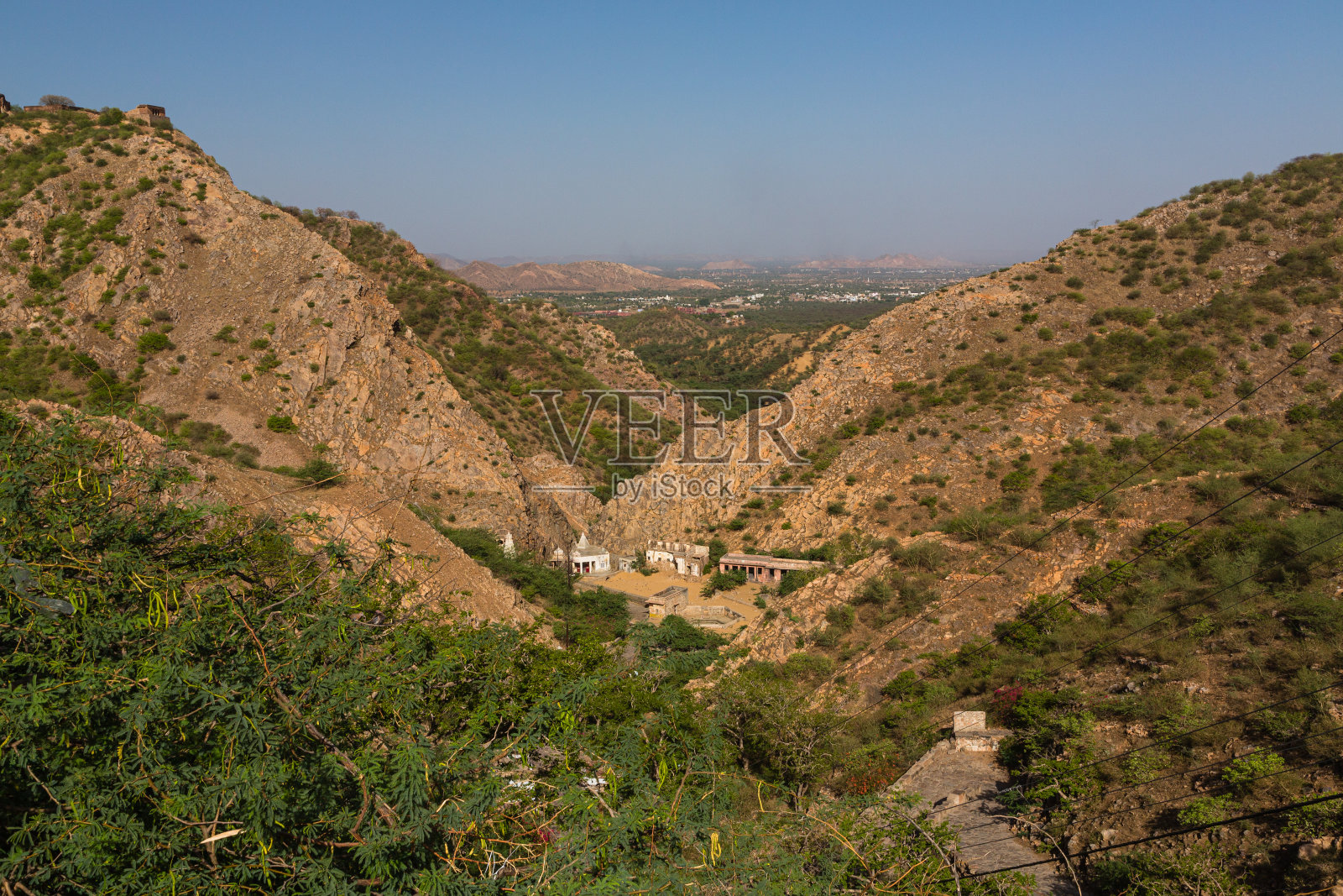 从斋浦尔山看印度的加尔塔神庙照片摄影图片