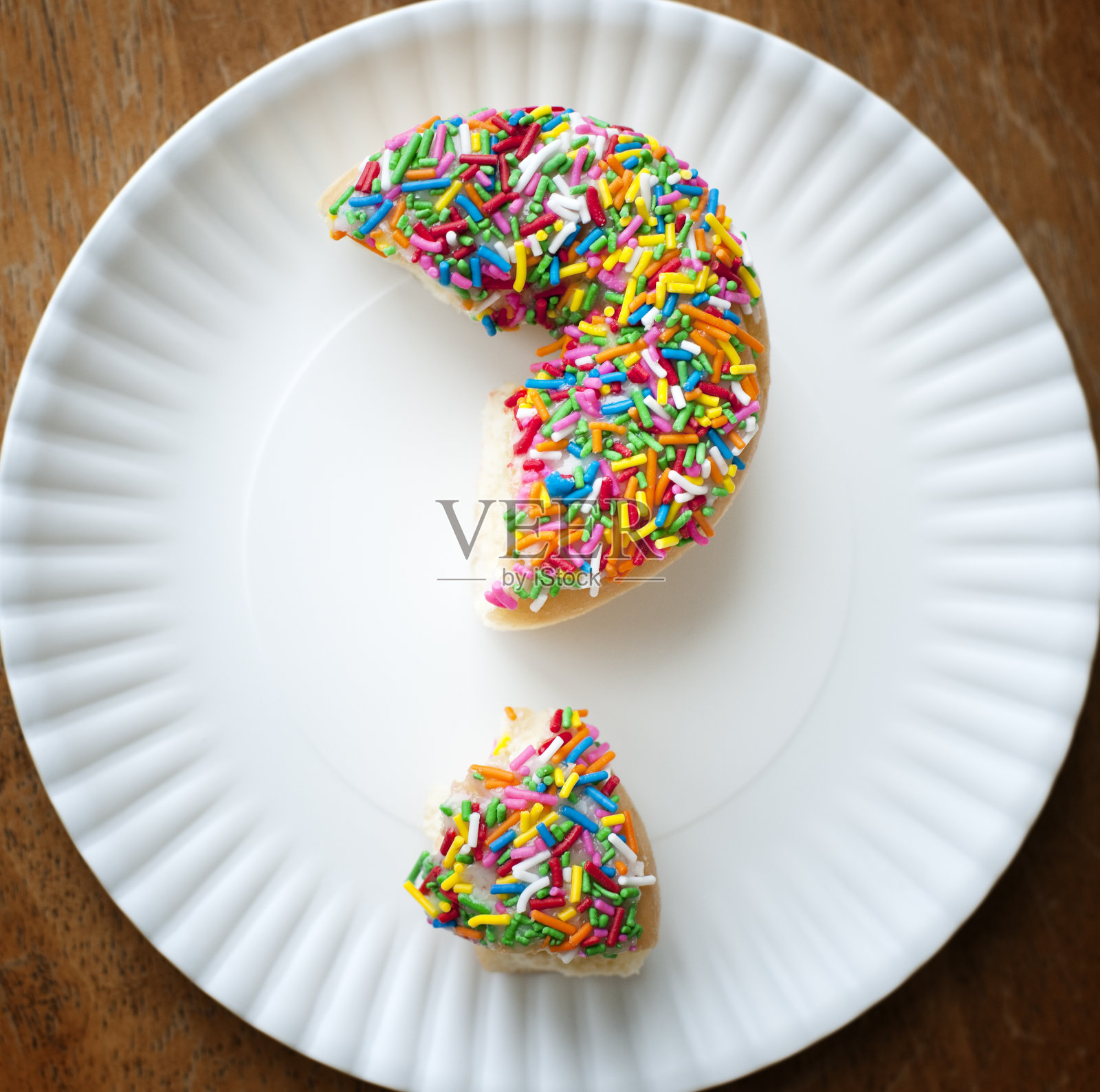 撒甜甜圈问号照片摄影图片