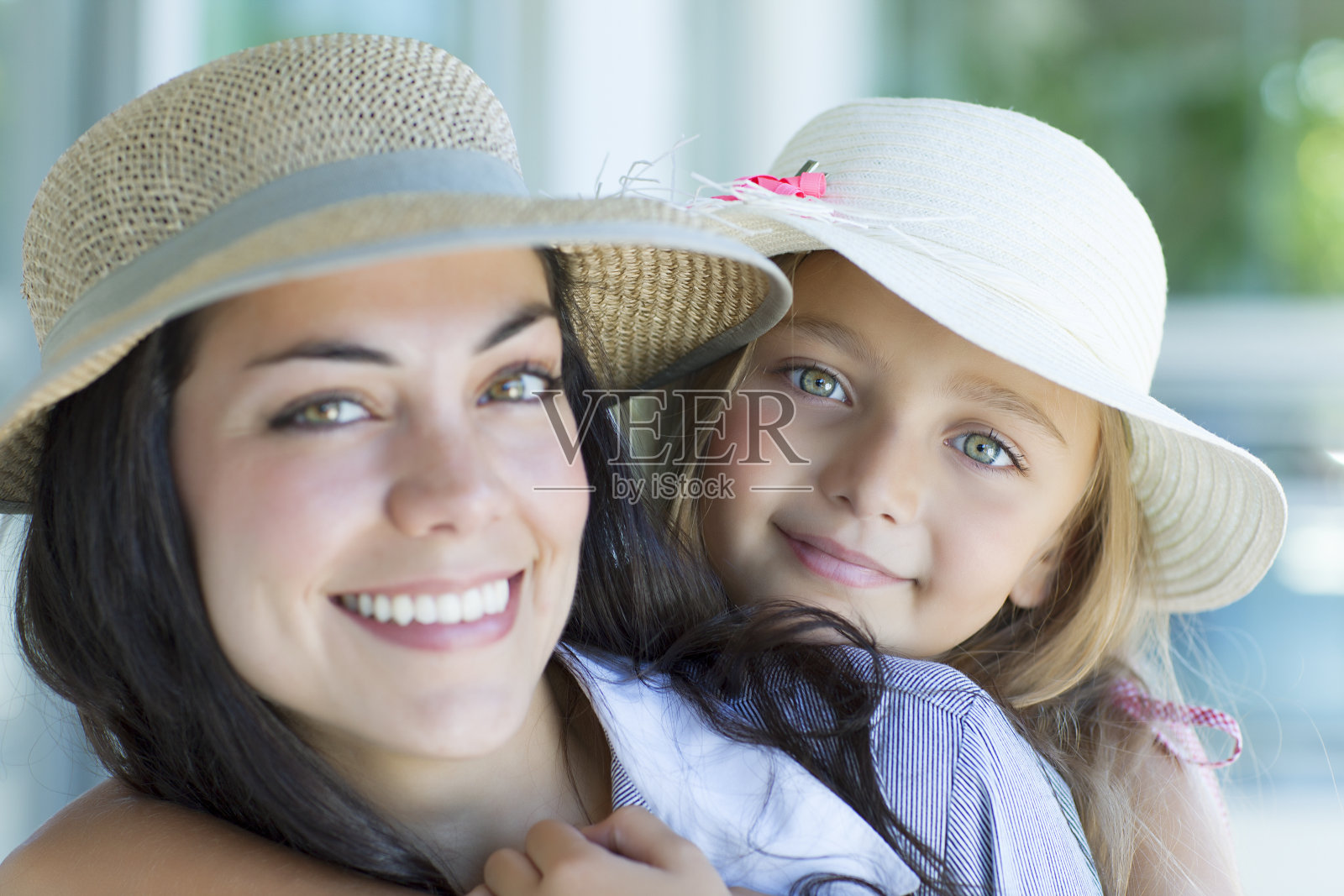 快乐的母女照片摄影图片