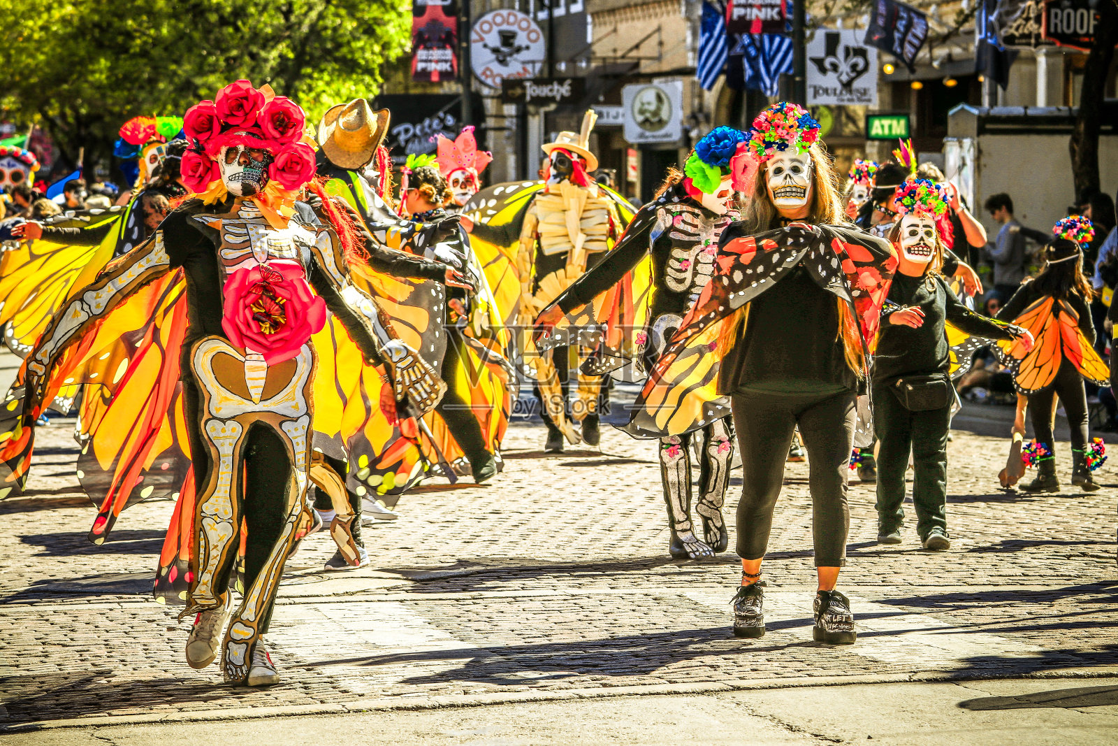 墨西哥艺术博物馆的死亡节和游行照片摄影图片