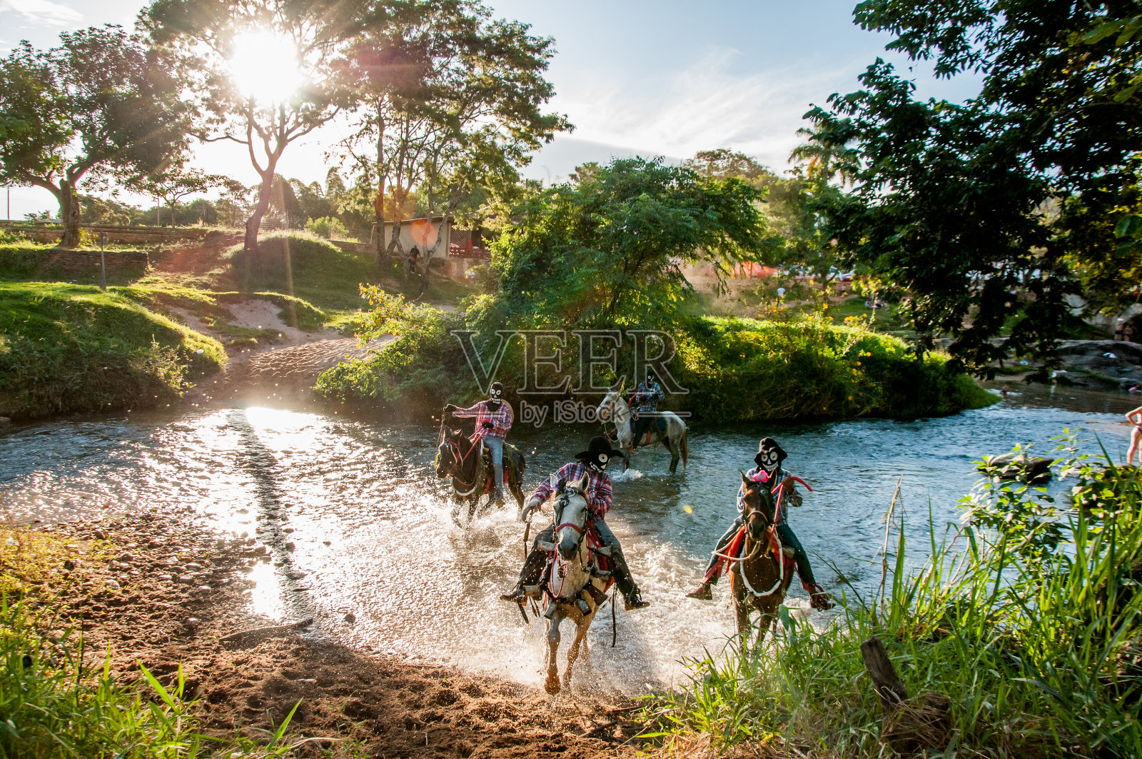 传统的“卡瓦哈达斯”在皮莱诺波利斯，戈亚斯照片摄影图片