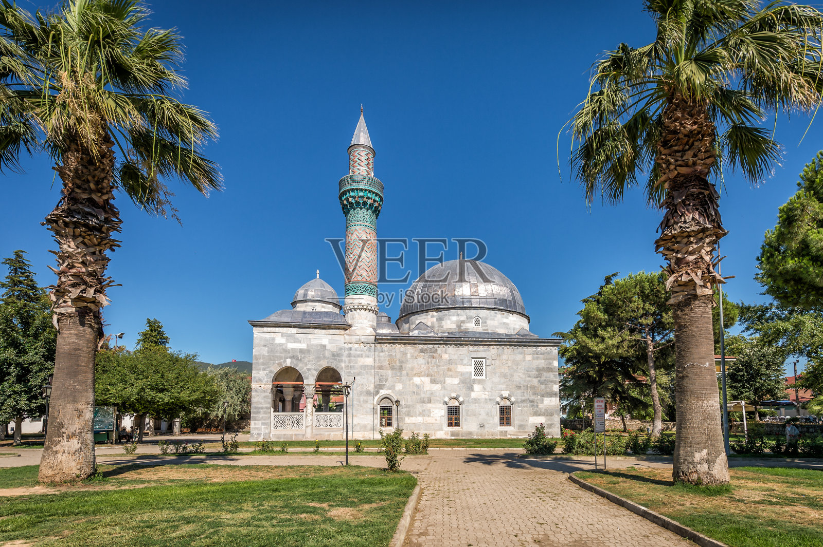 土耳其伊兹尼克(尼西亚)的绿色清真寺照片摄影图片