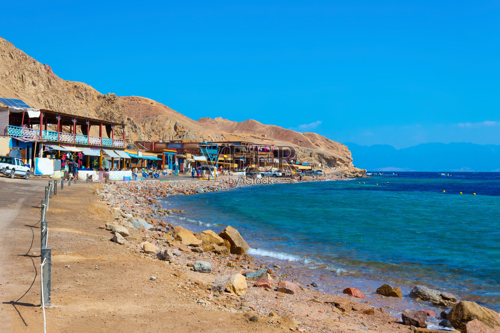 埃及著名潜水点蓝洞照片摄影图片