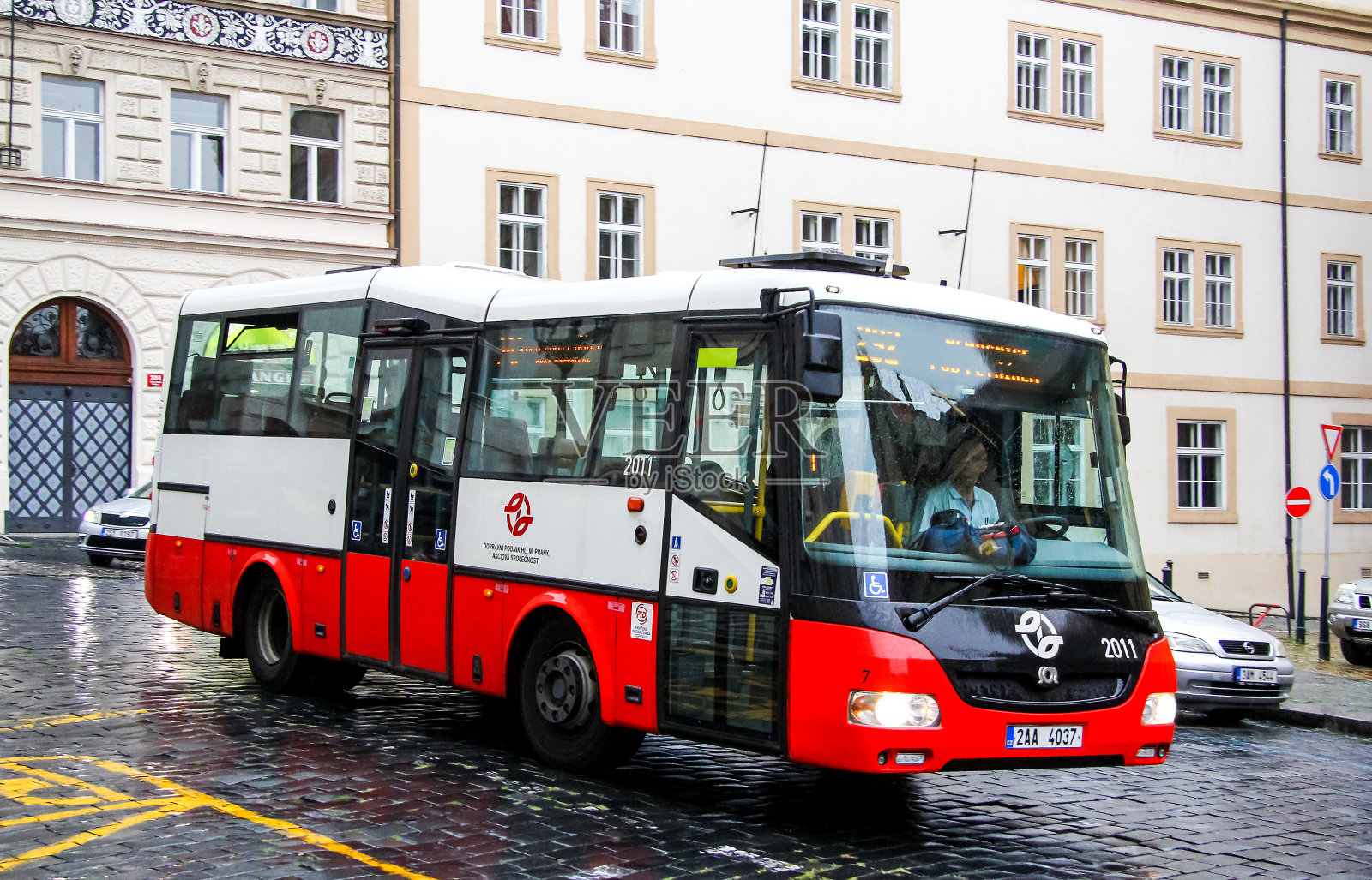 索尔 BN8.5照片摄影图片