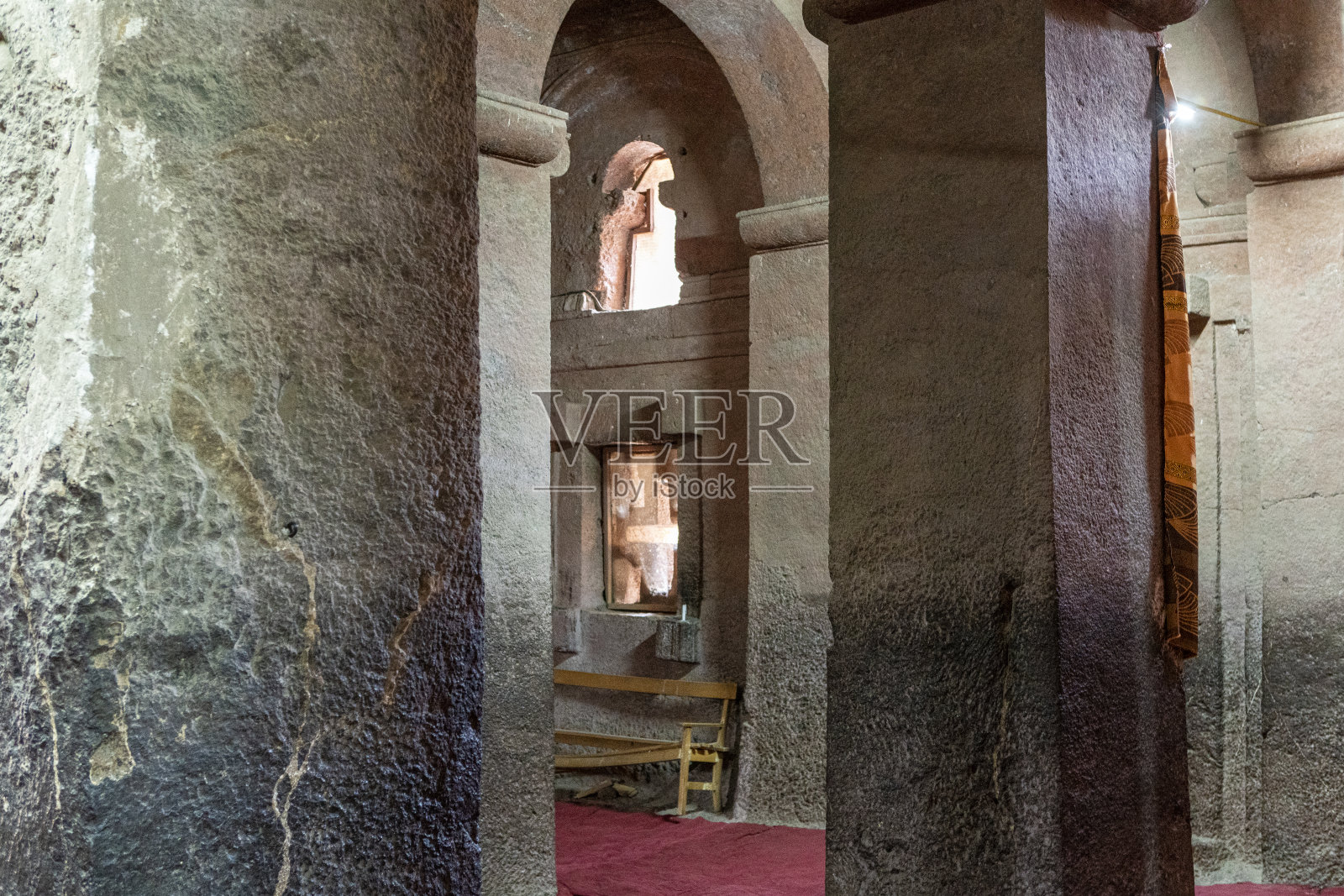 拉利贝拉的Bet Medhane Alem内部照片摄影图片