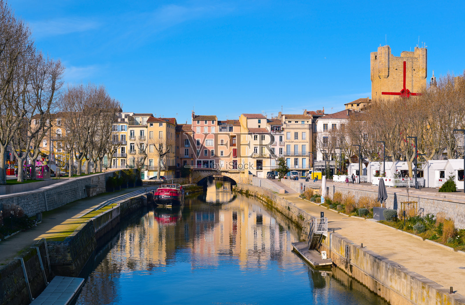 法国纳邦的罗宾运河照片摄影图片