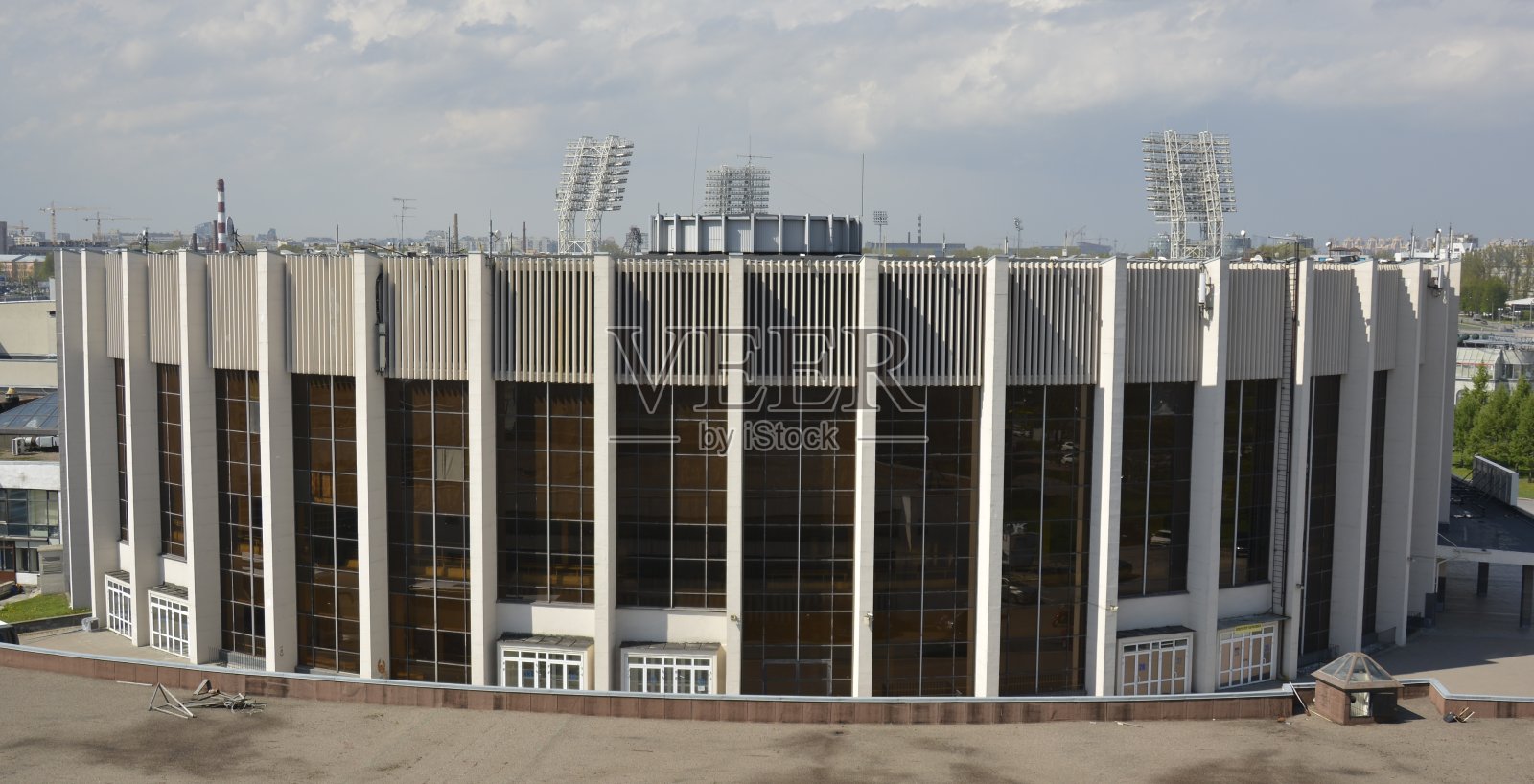 尤比利尼室内体育场和带溜冰场的音乐厅照片摄影图片