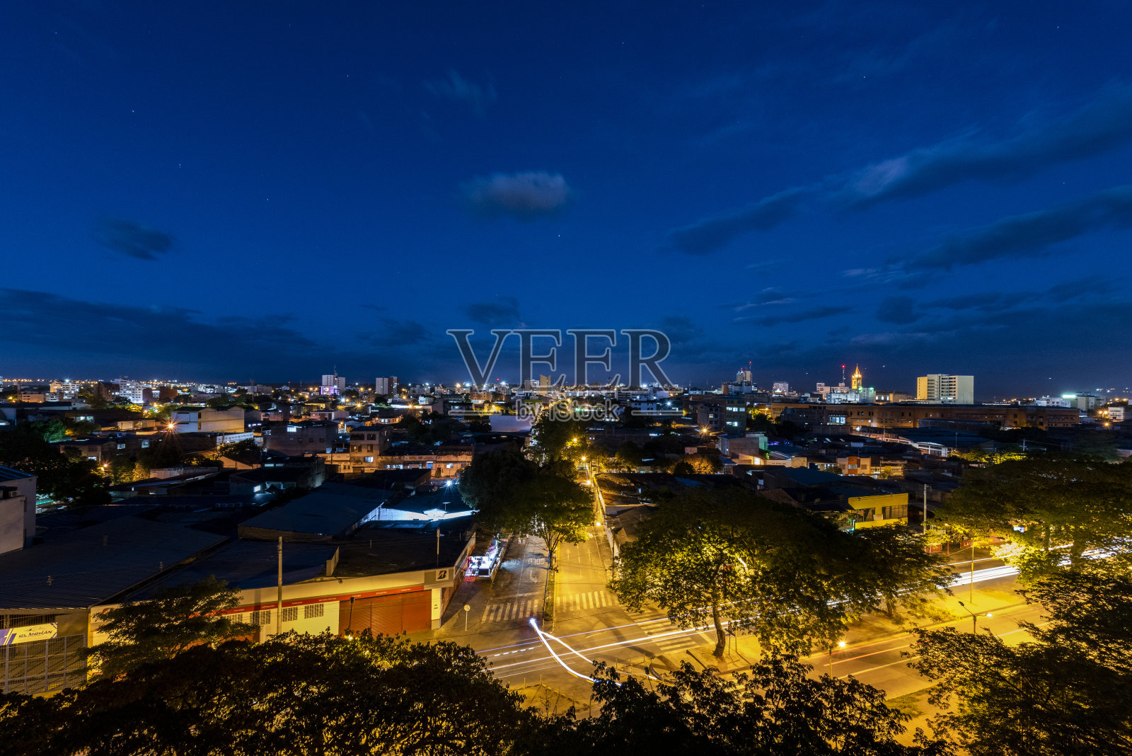 夜晚的涅瓦城全景照片摄影图片