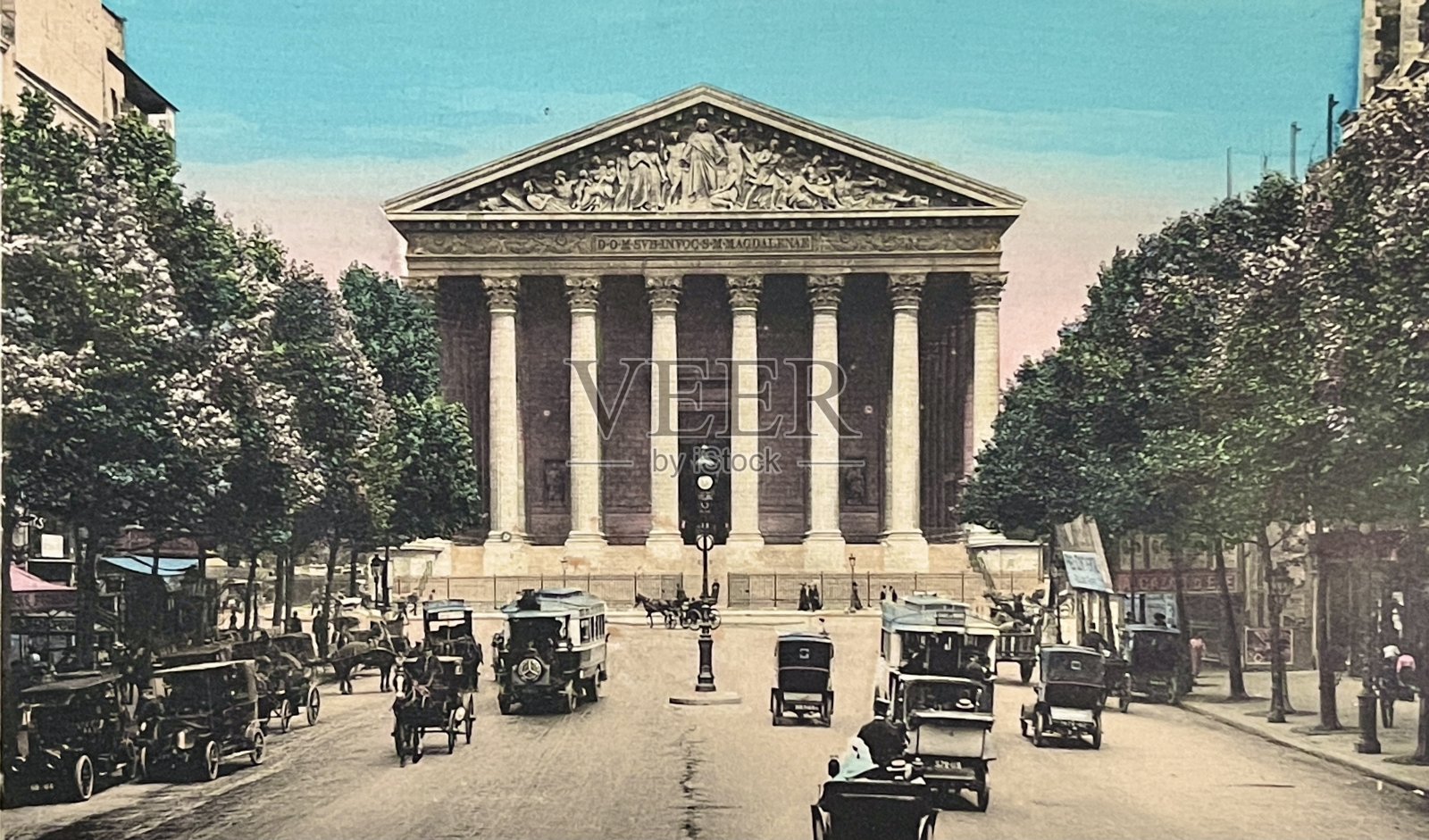 巴黎，马德琳教堂周围的交通插画图片素材