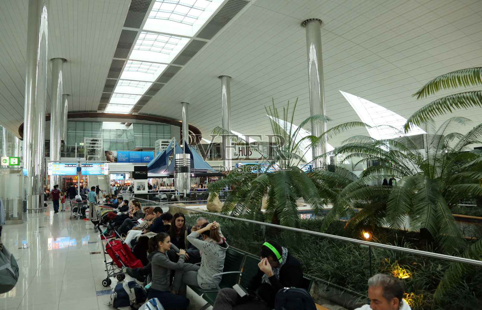 阿联酋迪拜国际机场的休闲区照片摄影图片