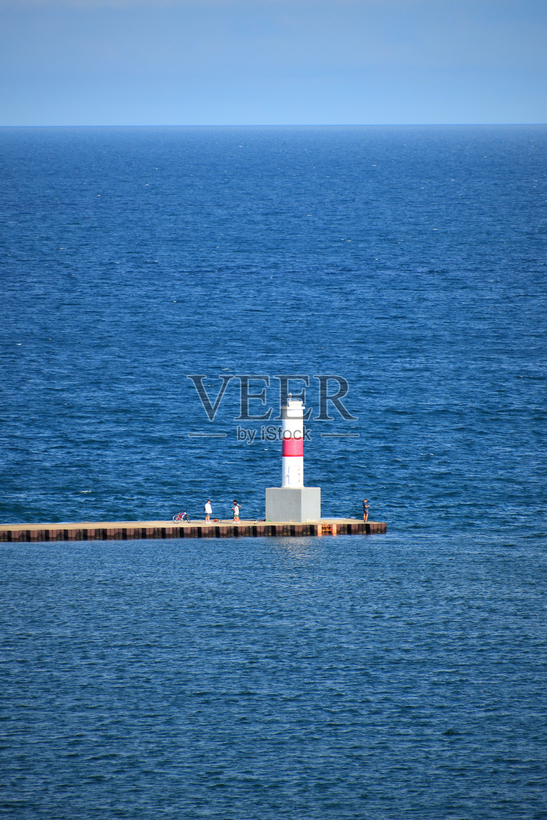 密歇根州佩托斯基/港口防波堤照片摄影图片