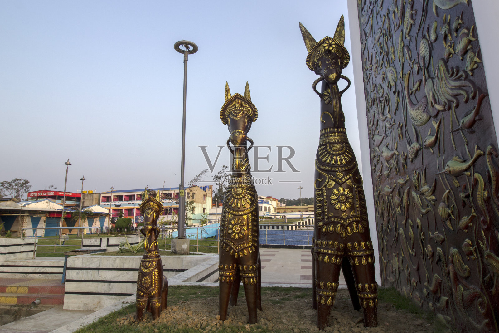 三匹漂亮的、装饰性的传统手工马照片摄影图片