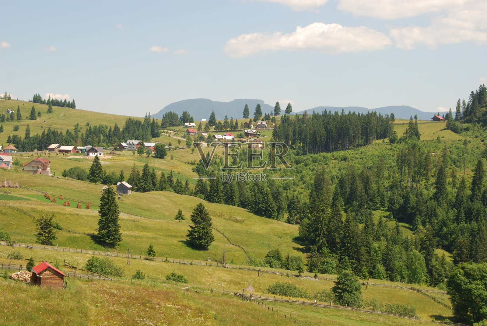 皮亚特拉·范塔内莱，德古拉城堡附近，比斯特里塔，罗马尼亚 2008照片摄影图片