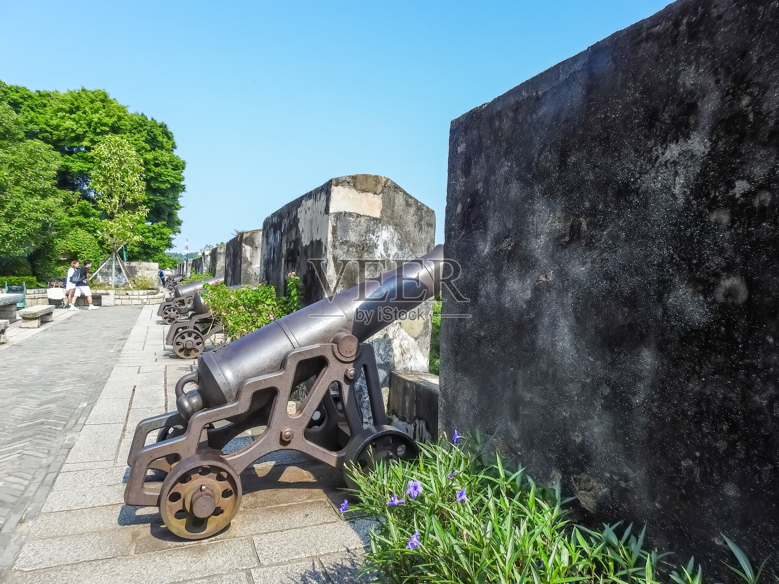 有古老战争大炮的堡垒照片摄影图片