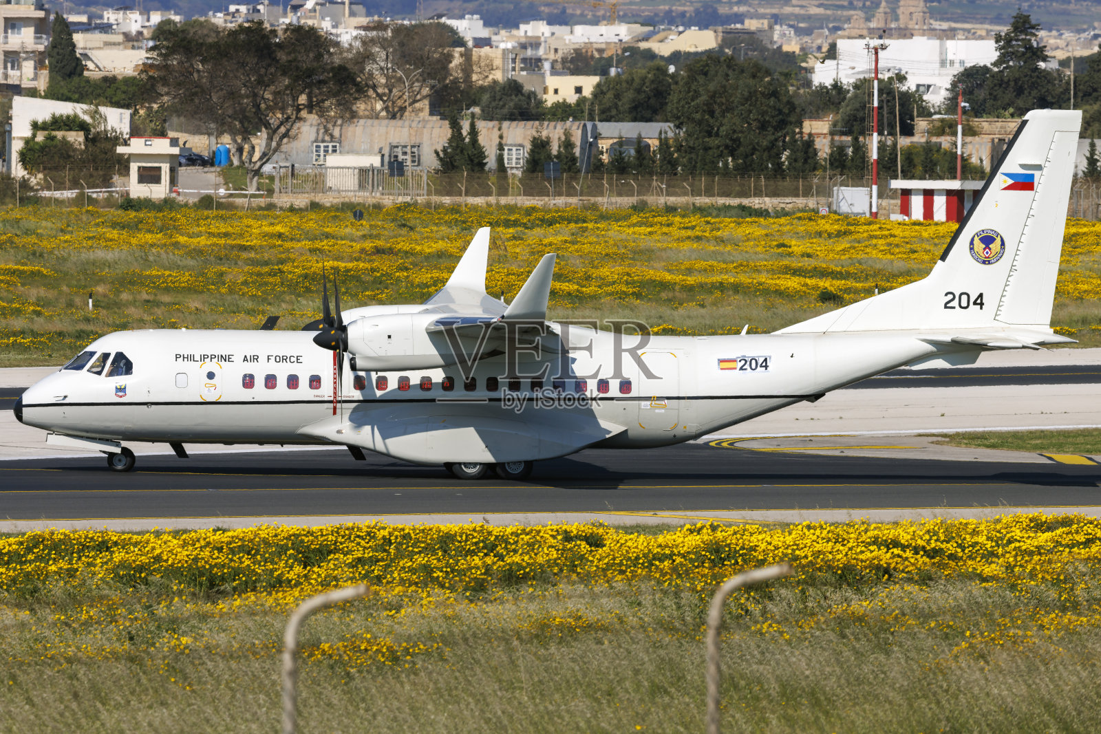 全新的菲律宾空军C-295W照片摄影图片