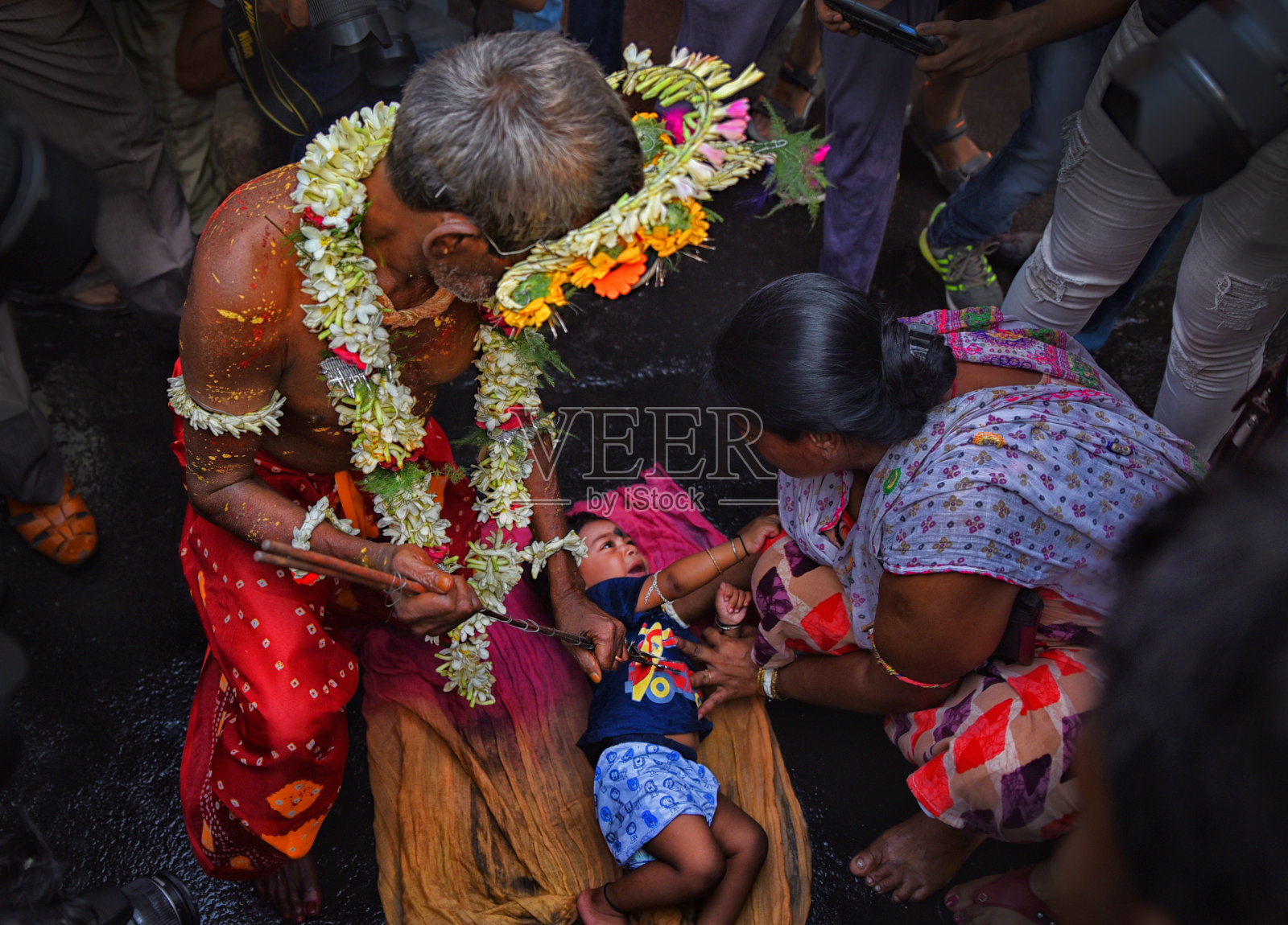 加让节和喀洛克节是一个印度教节日，主要在西孟加拉邦的农村地区庆祝。印度教徒主要在Chaitra月的最后两天庆祝这个节日。这个时期被称为chaitra Sankranti，始于每年的3月14日，照片摄影图片