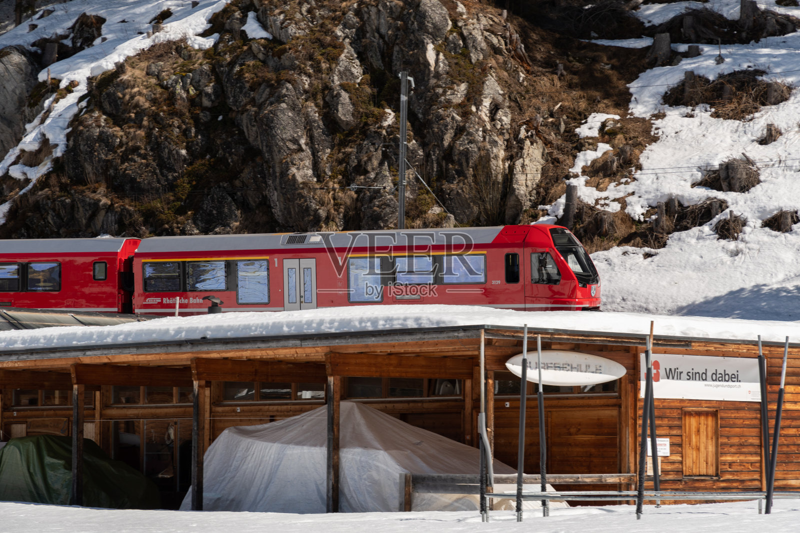 瑞士达沃斯冬季的风景照片摄影图片