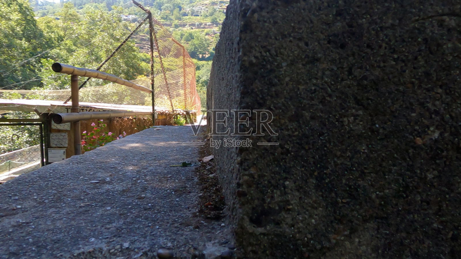 水河岩自然石照片摄影图片